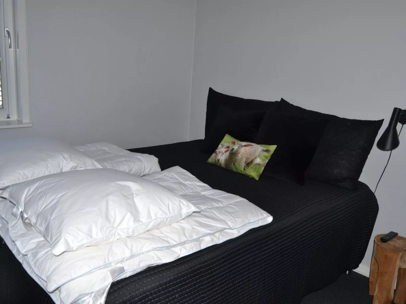 "Fraya" - 2.3km from the sea-Inside