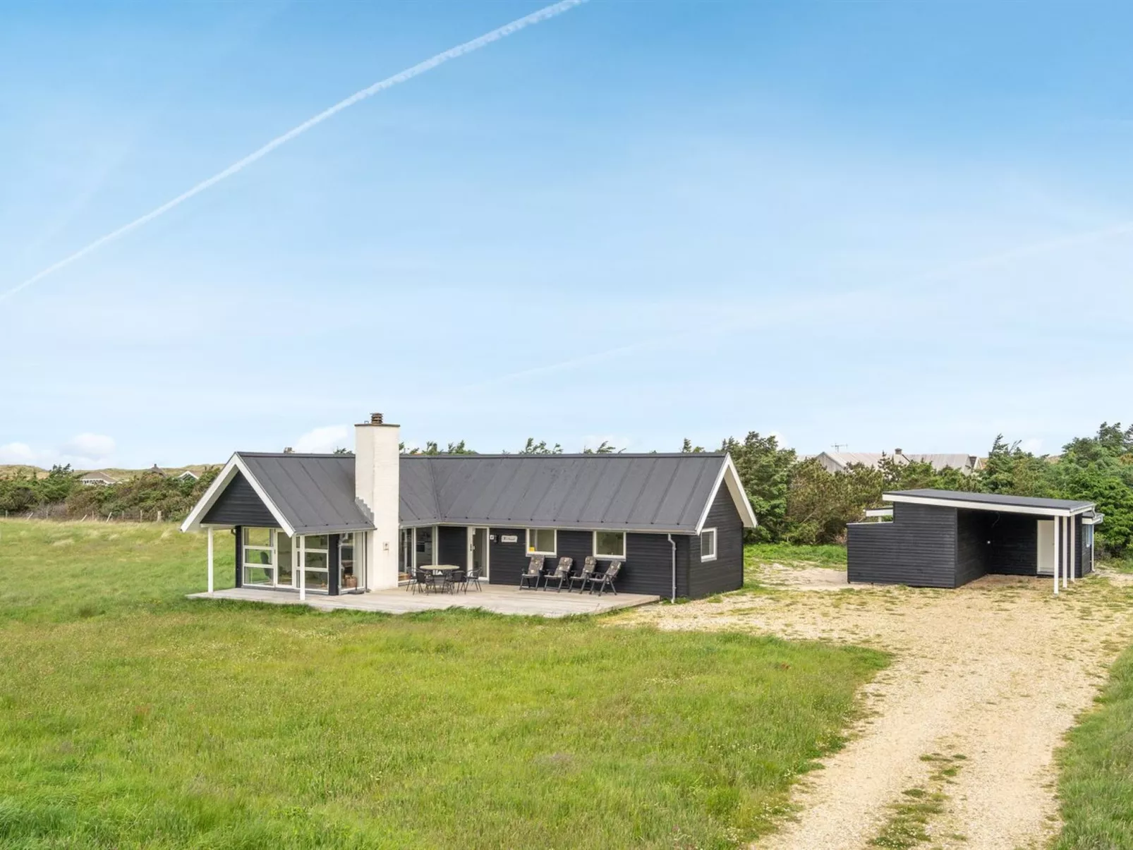 "Carelle" - 300m from the sea-Outside