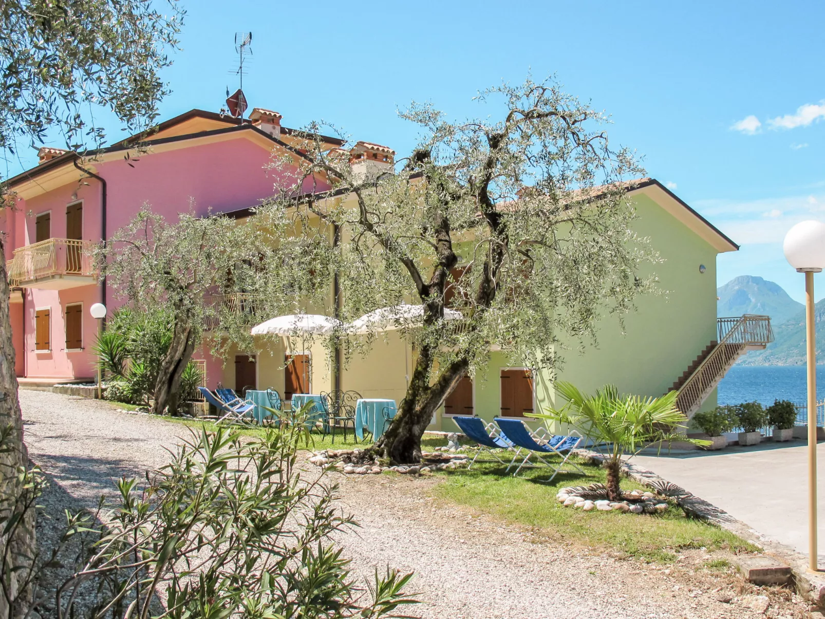 Casa Maria-Draußen