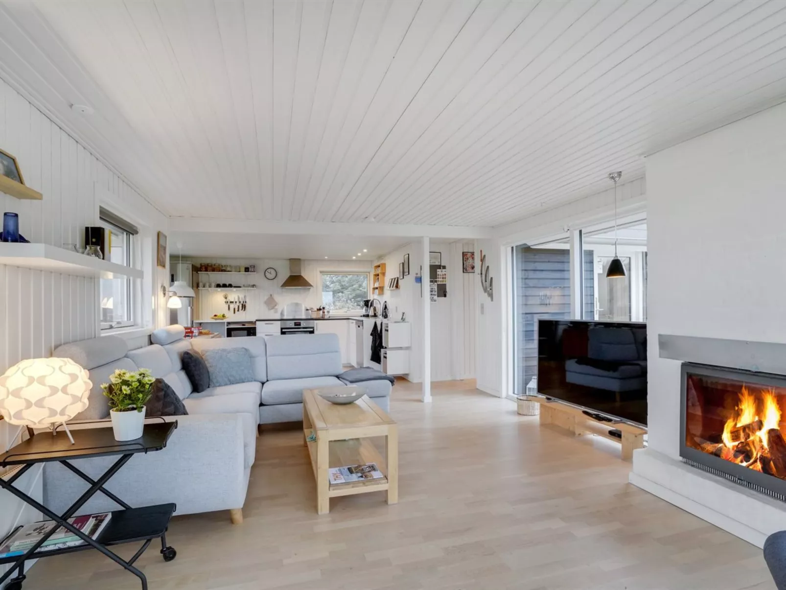 "Carelle" - 300m from the sea-Inside