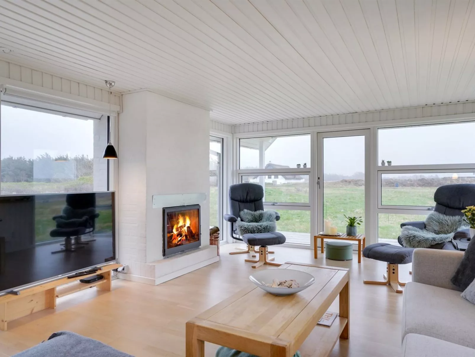"Carelle" - 300m from the sea-Inside
