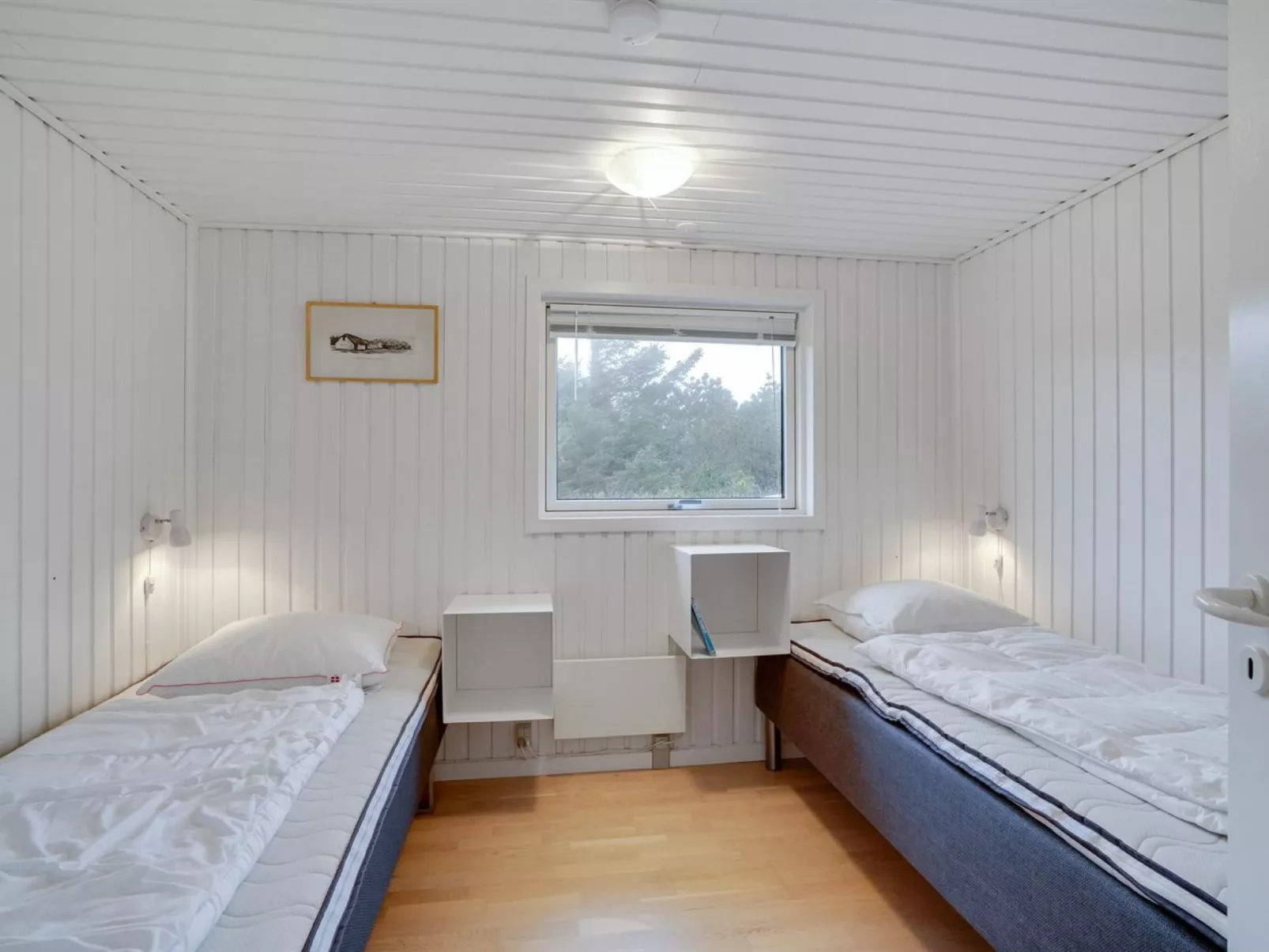 "Carelle" - 300m from the sea-Outside