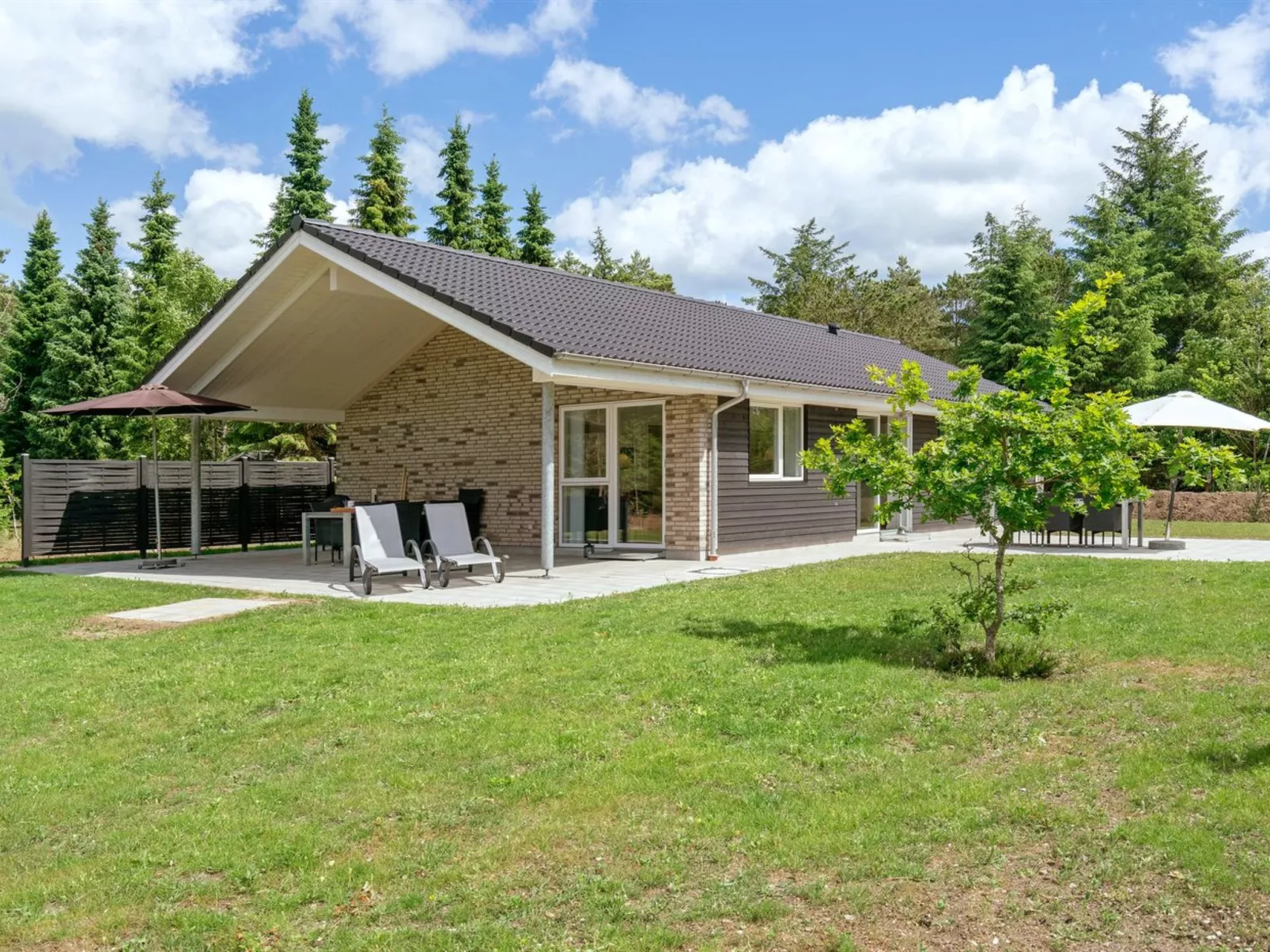 "Alona" - 250m from the sea-Dehors