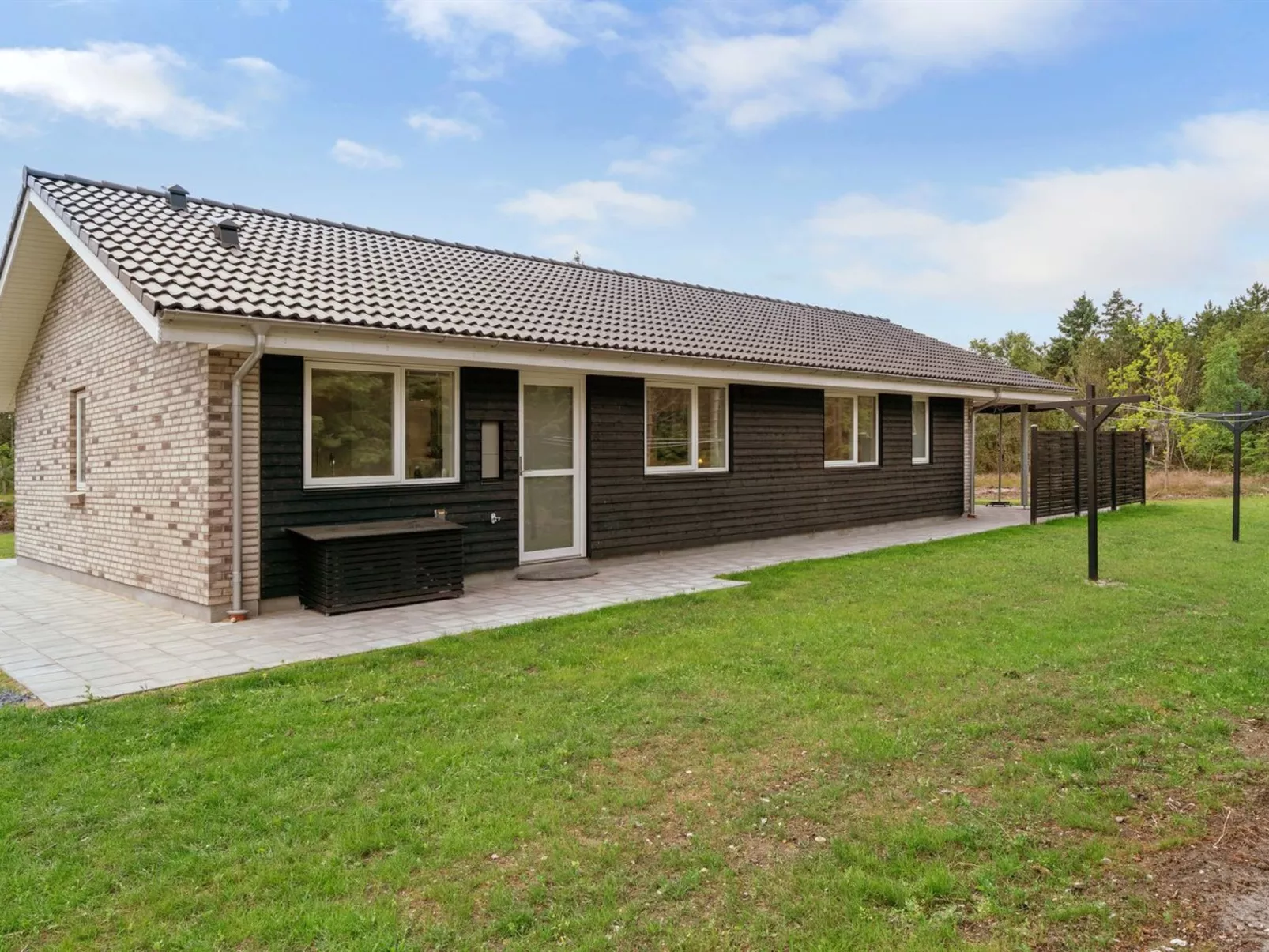 "Alona" - 250m from the sea-Dehors