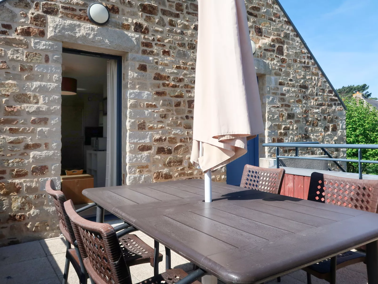 Les Hauts de la Houle 24-Outside