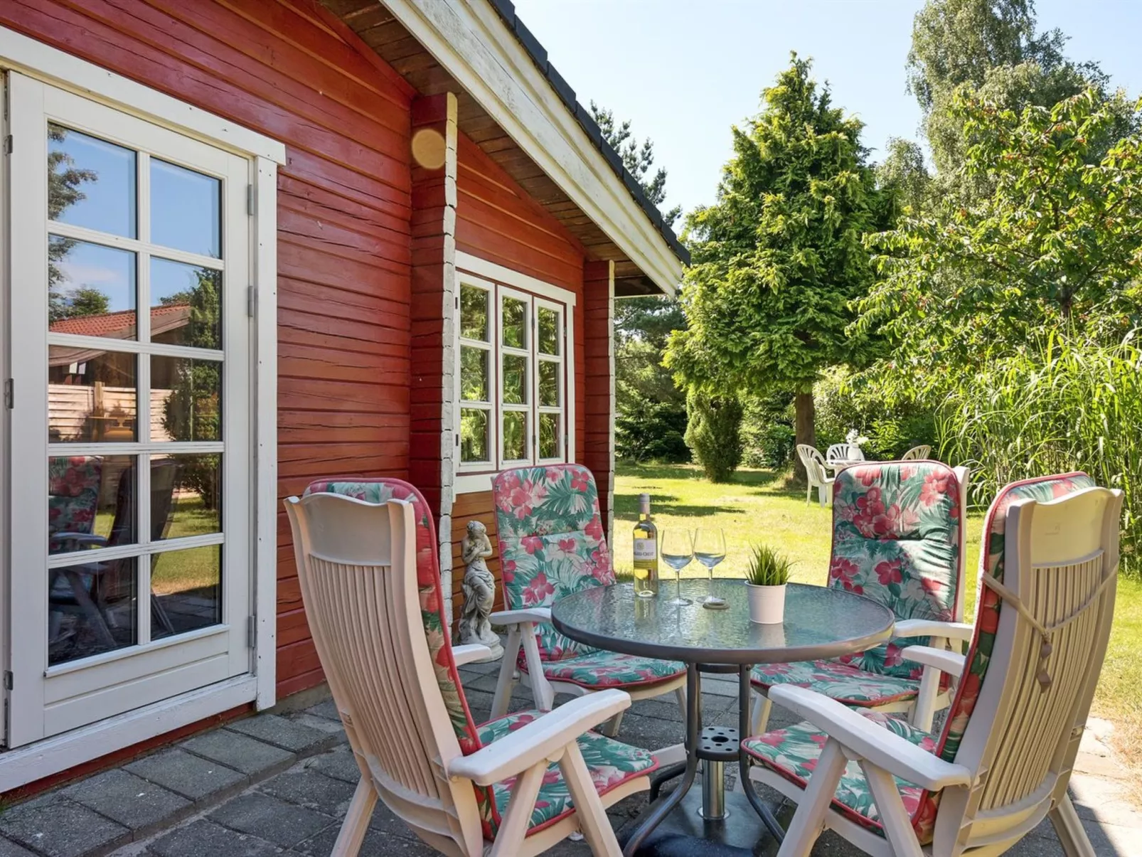 "Berit" - 700m from the sea
