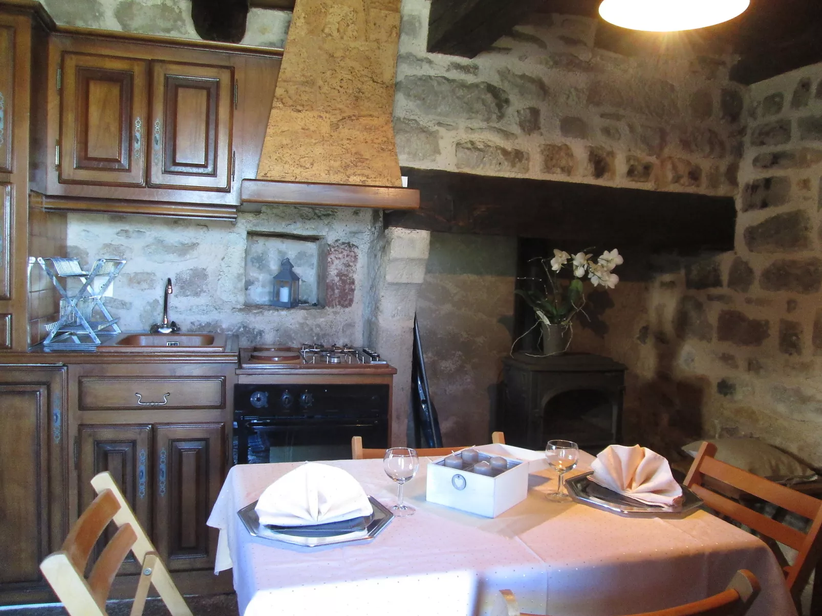 Le Pigeonnier-Inside