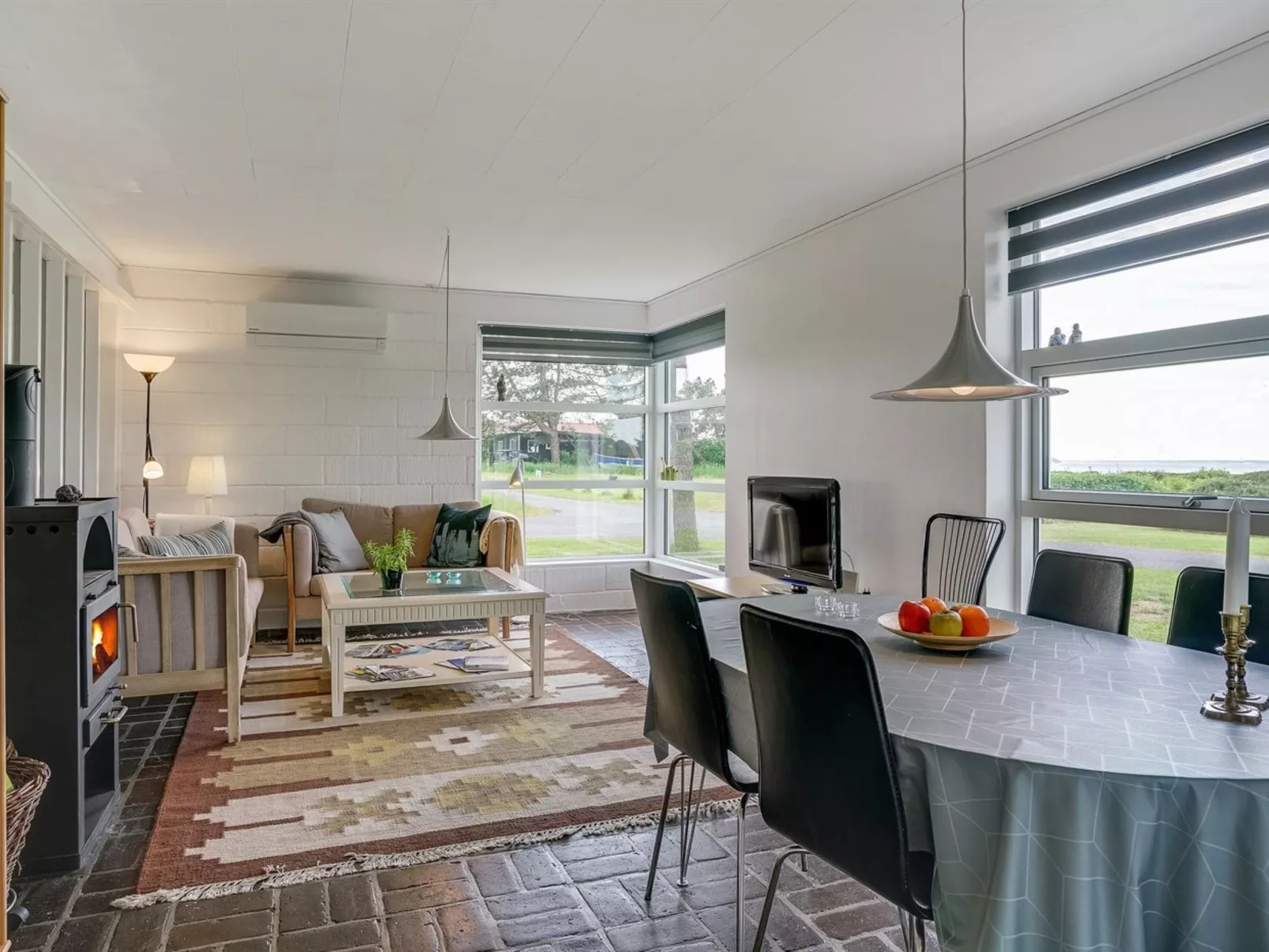 "Rikkart" - 100m from the sea-Inside