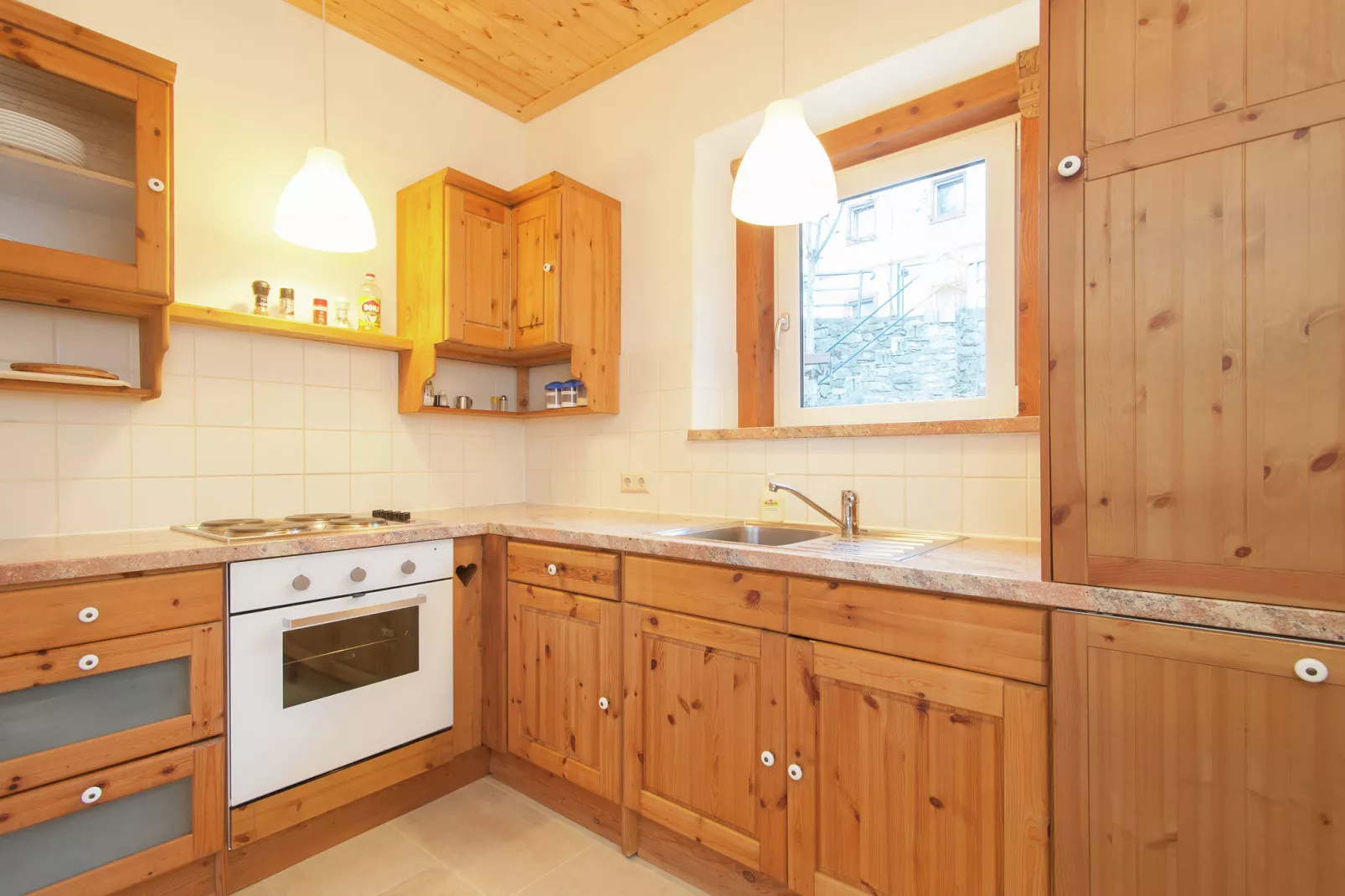 Haus Das kleine Paradies-Kitchen