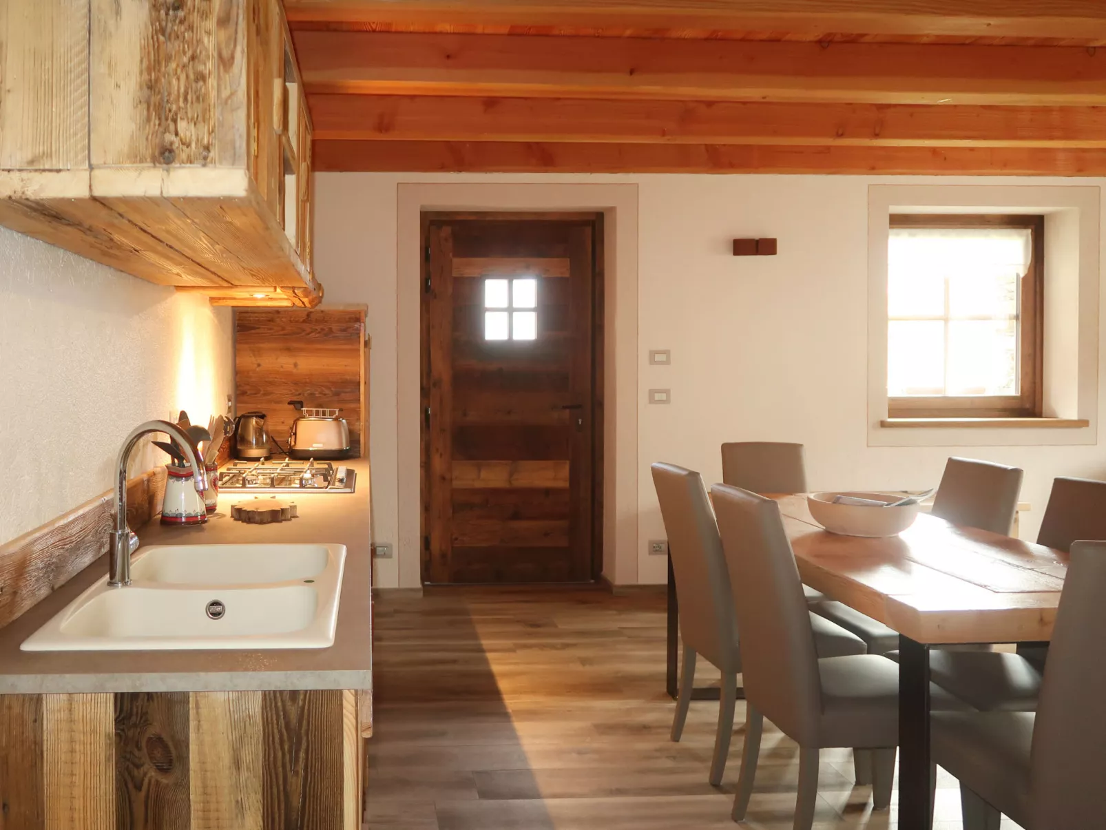 Les Combes-Inside