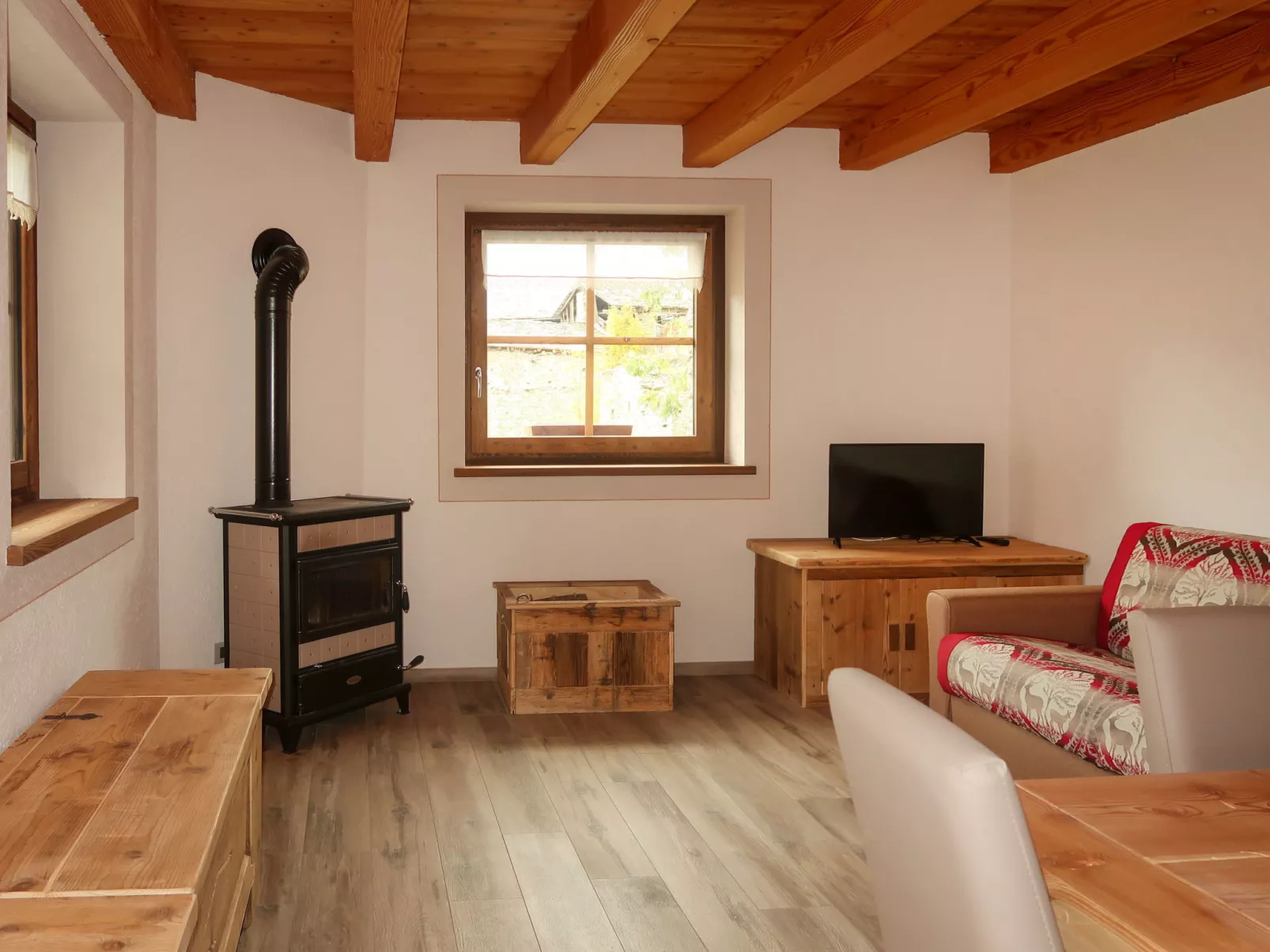 Les Combes-Inside