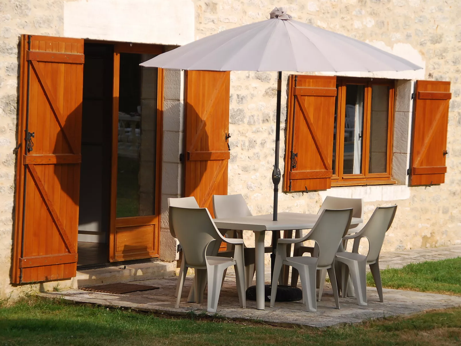 Ensemble de 3 maisons Lavit-Outside