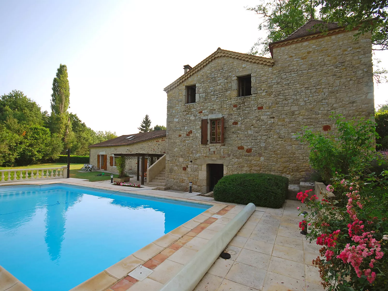 Ensemble de 3 maisons Lavit-Outside
