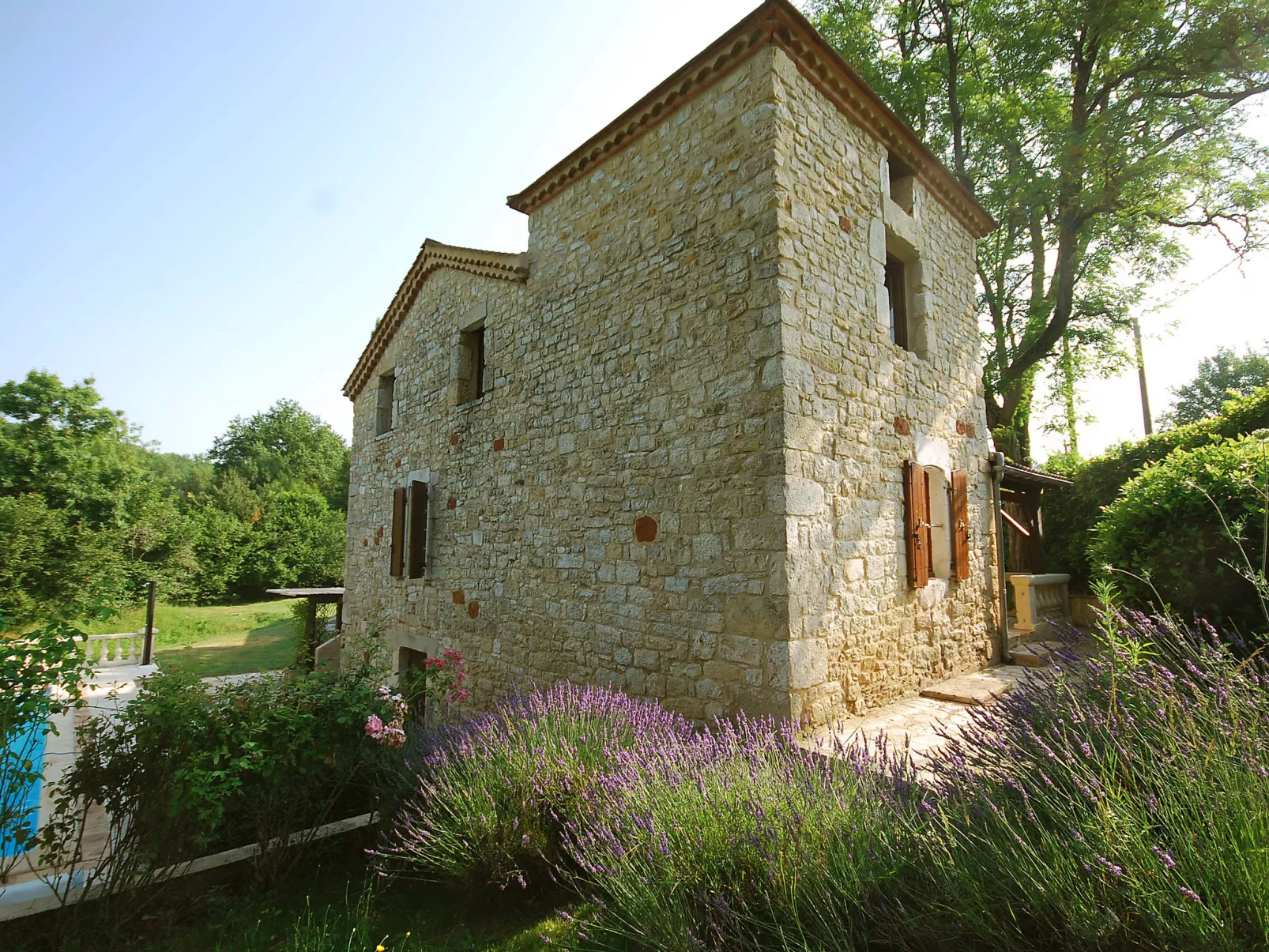 Ensemble de 3 maisons Lavit-Outside
