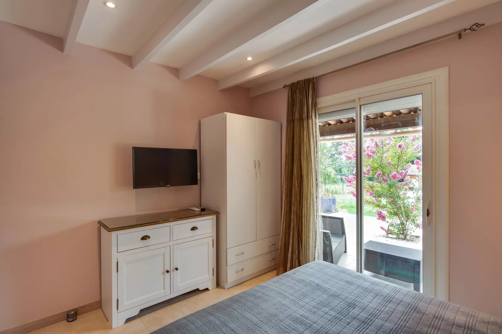 Cannelle-Bedroom