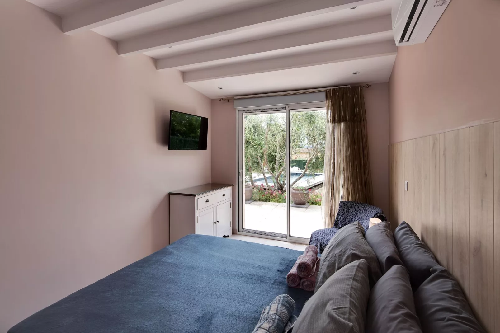 Cannelle-Bedroom