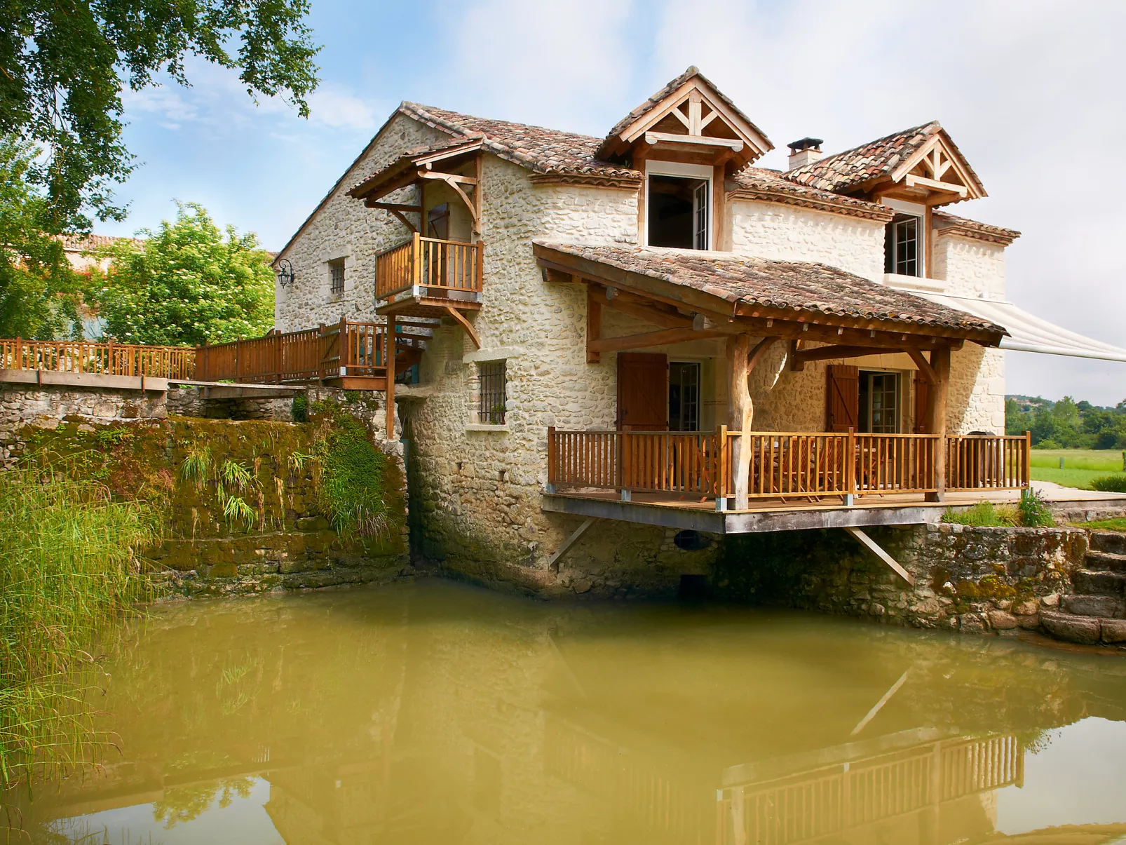 Moulin de Rabine-Outside