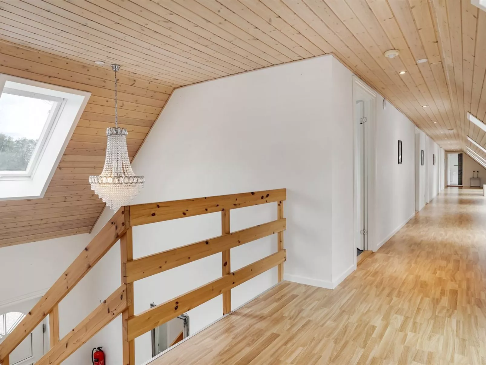 "Eini" - 4.5km from the sea-Dedans