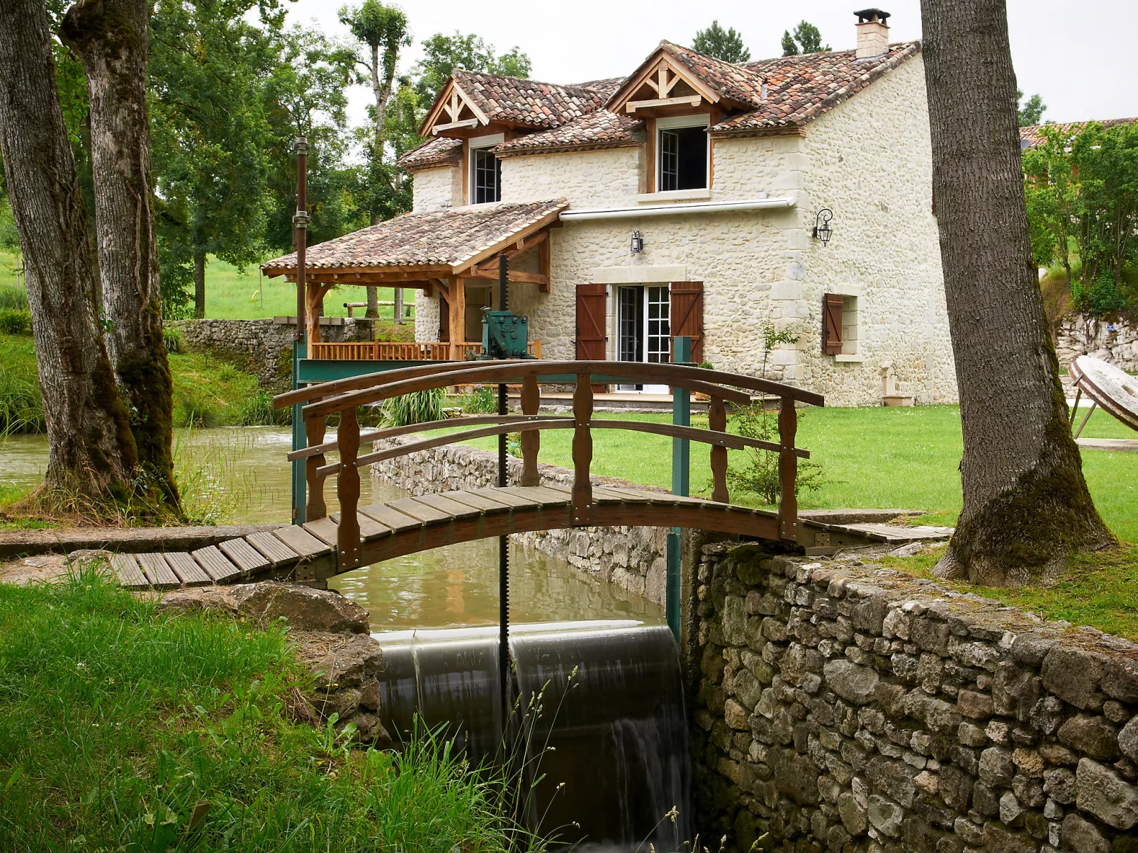 Moulin de Rabine-Outside