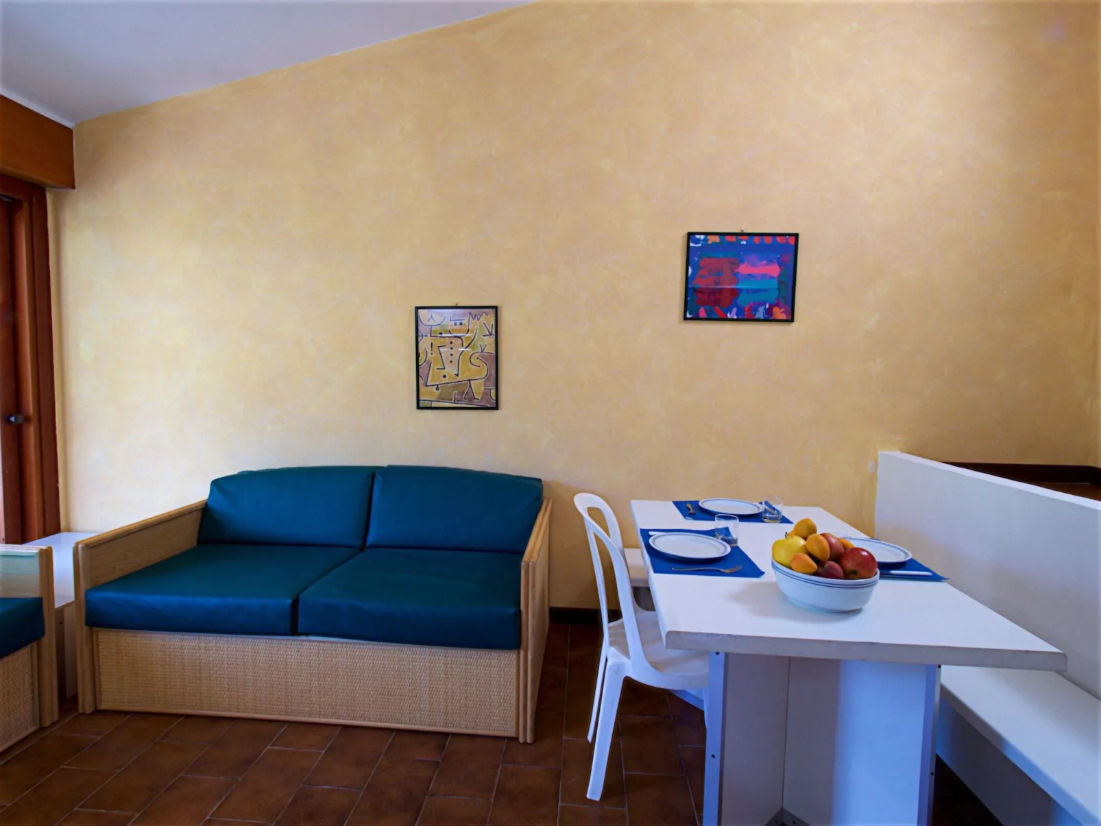 Two-room Classic-Inside