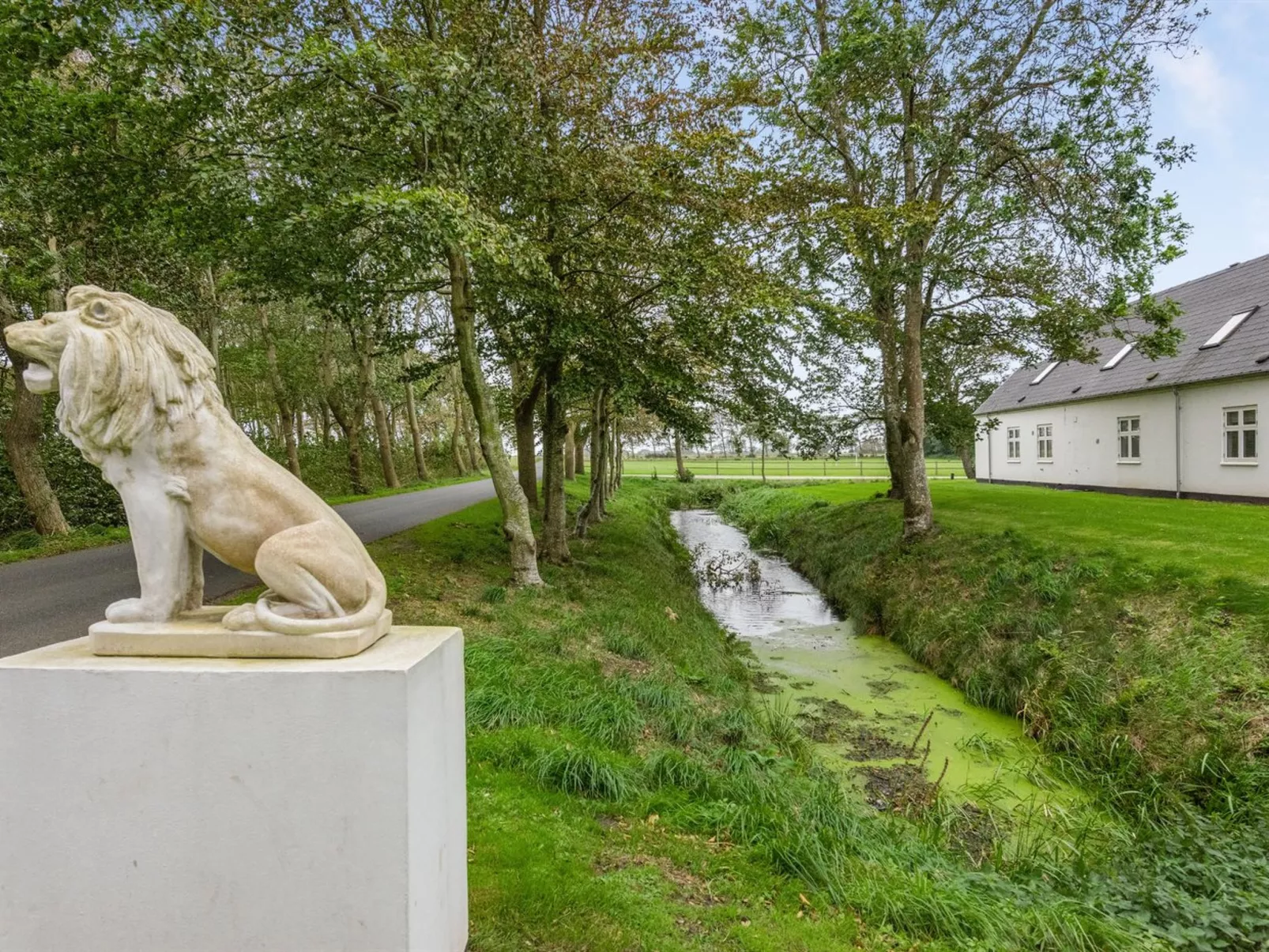 "Eini" - 4.5km from the sea-Dehors