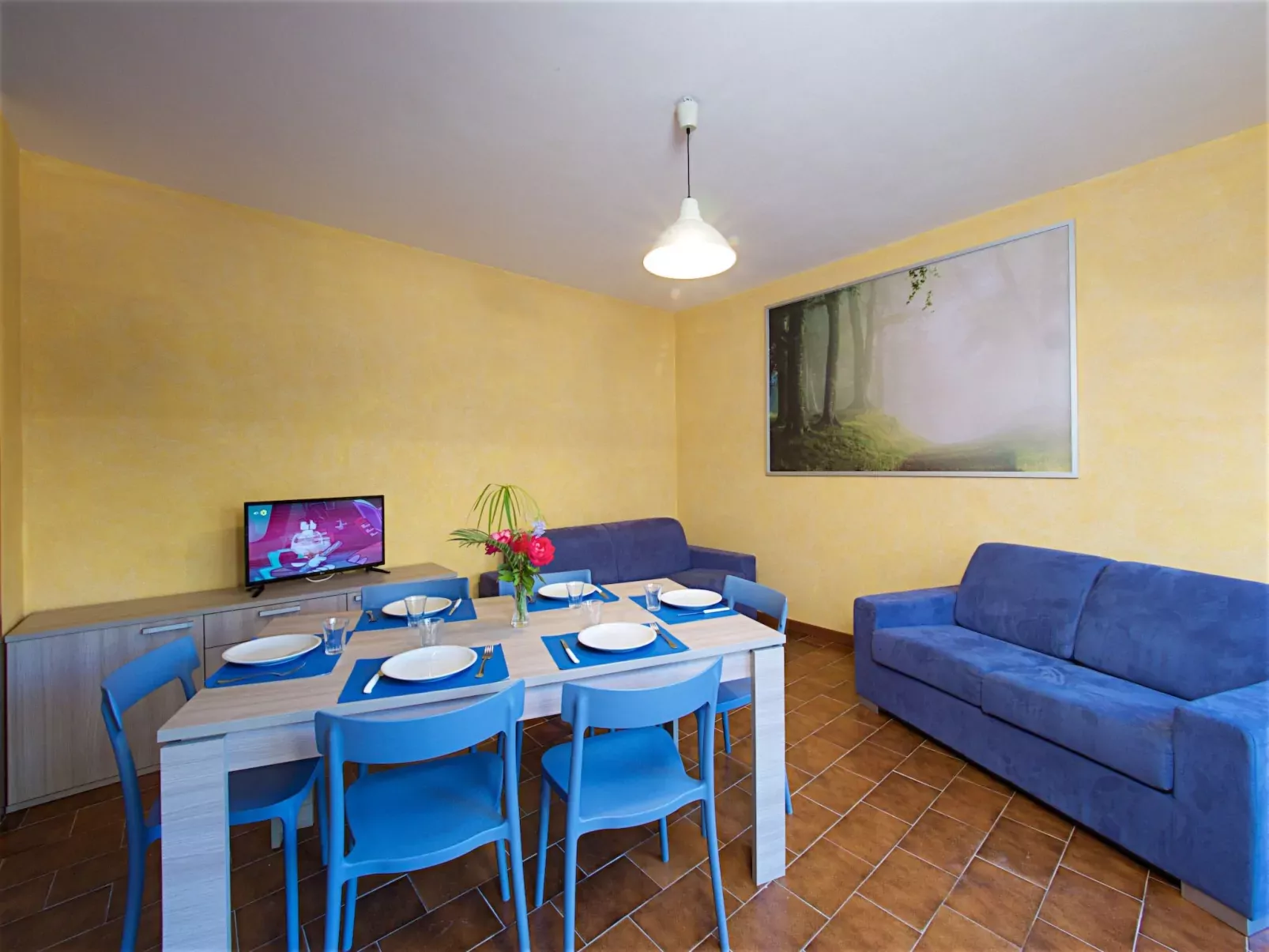 Three-room Classic-Inside