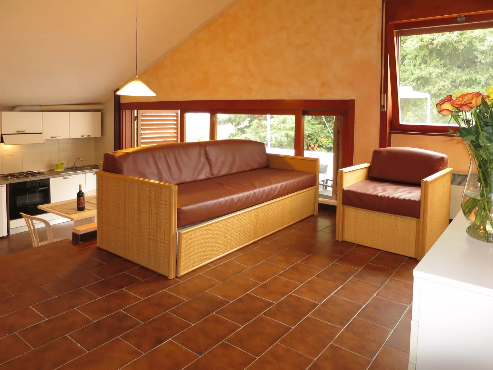Three-room Classic-Inside