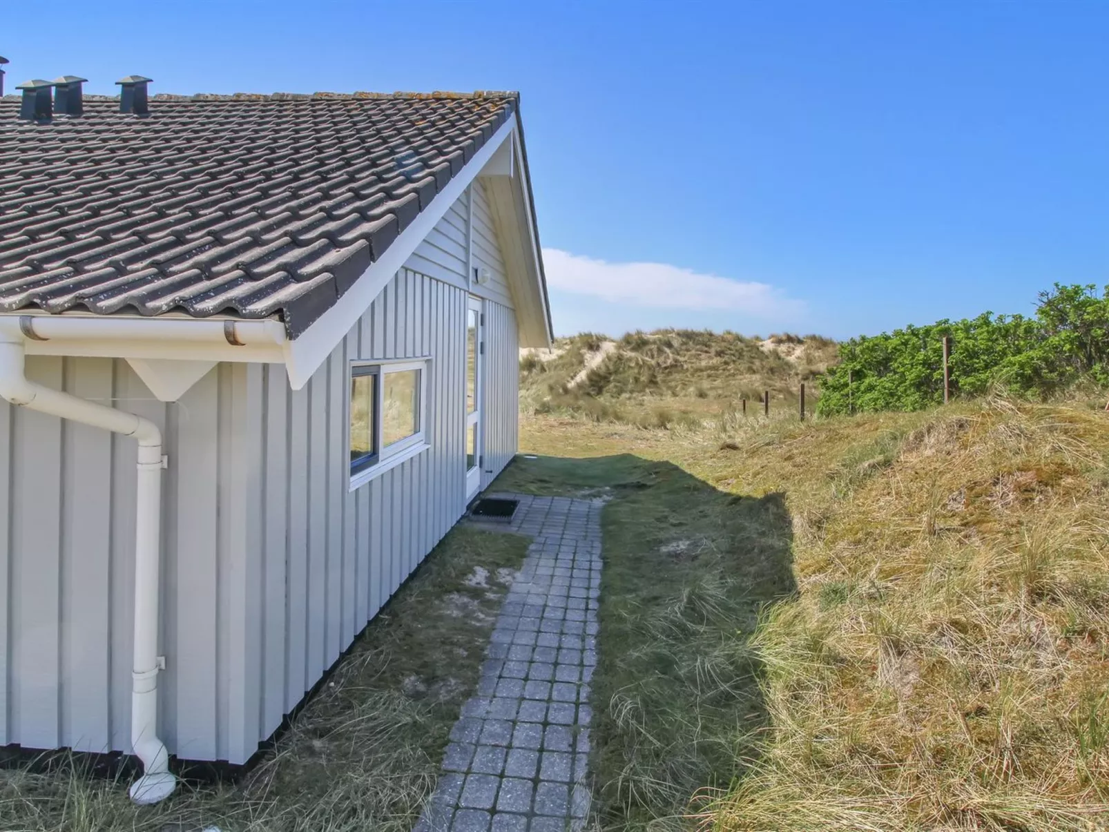 "Wikar" - 50m from the sea-Outside