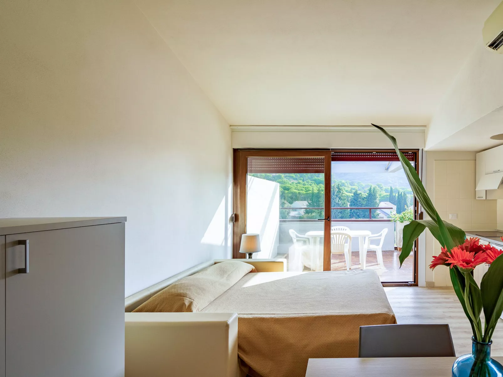 Twoo-room Comfort-Inside