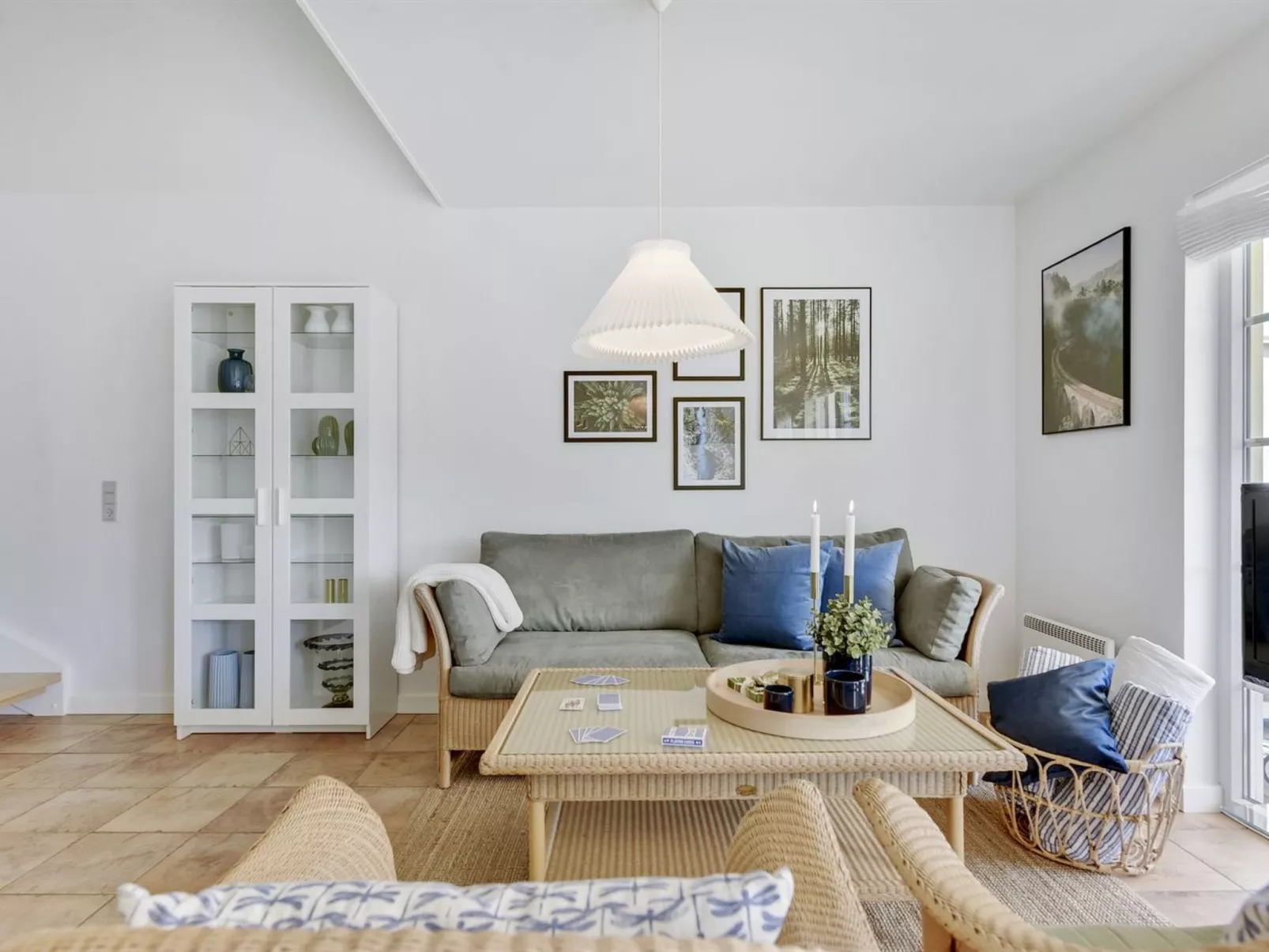 "Nikan" - 300m from the sea-Inside