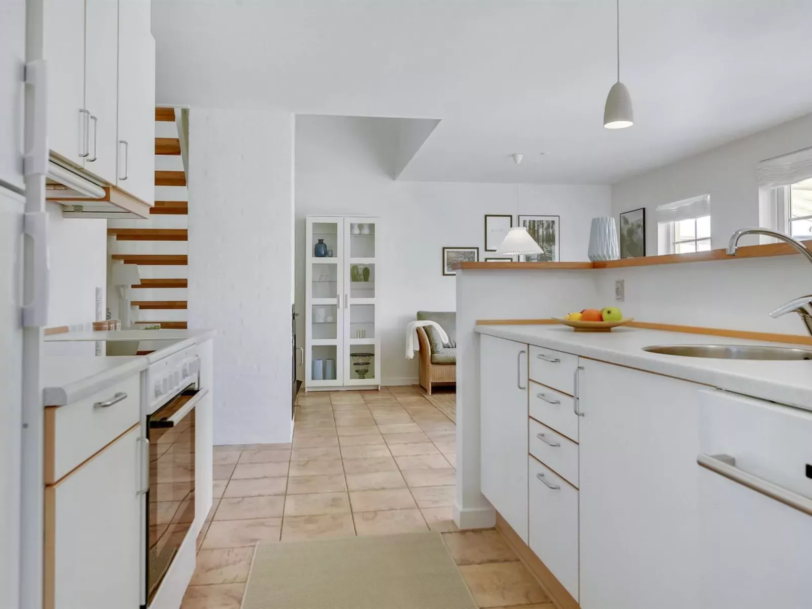 "Nikan" - 300m from the sea-Inside