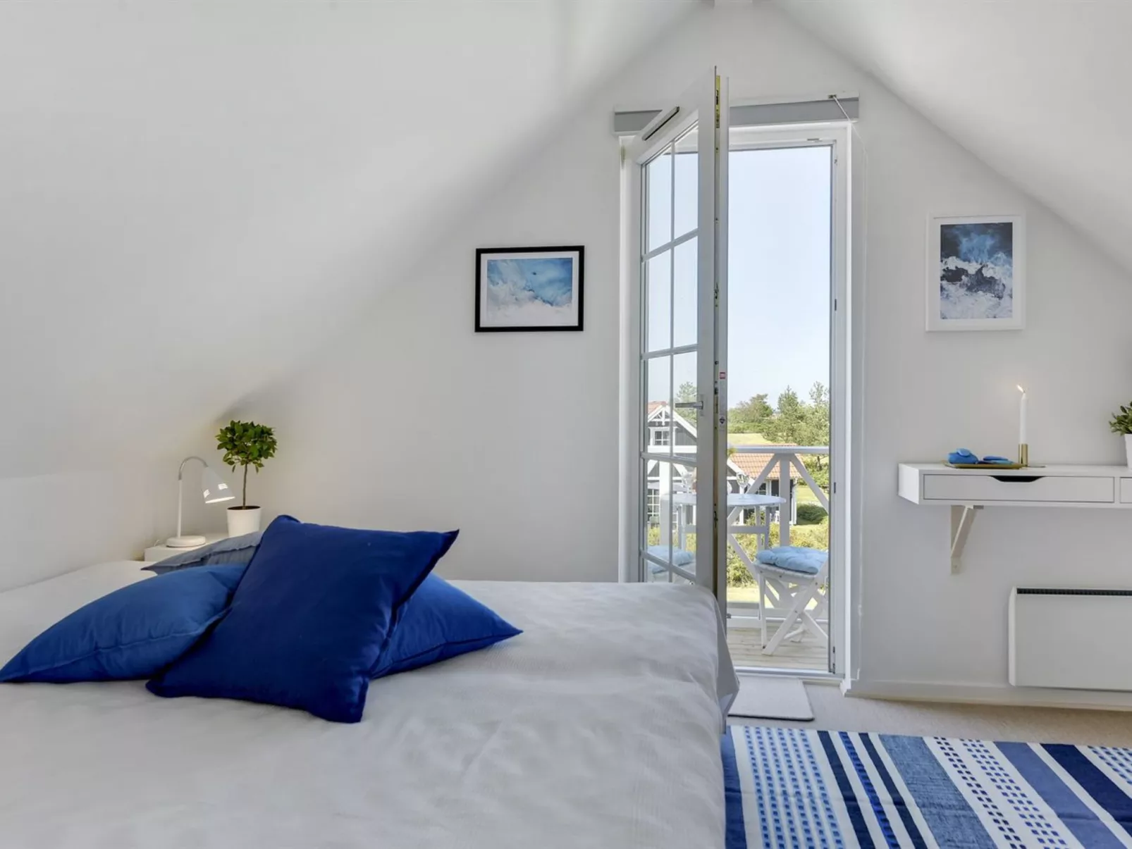 "Nikan" - 300m from the sea-Inside