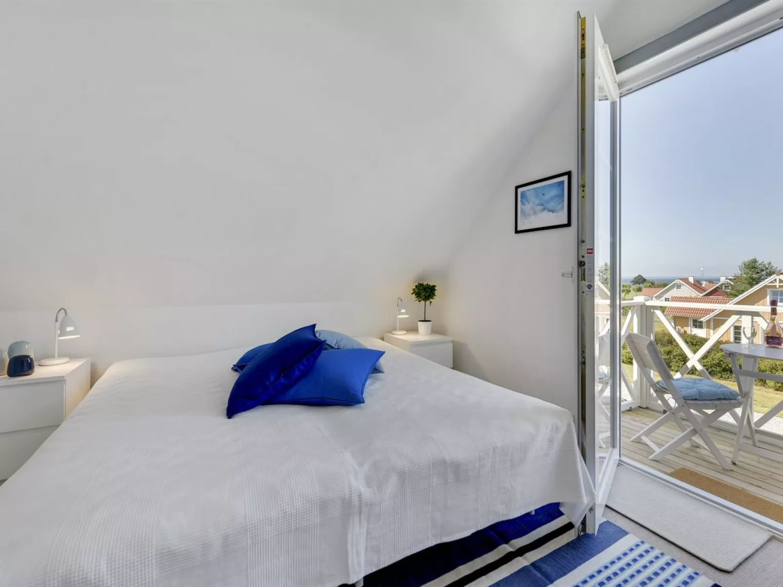 "Nikan" - 300m from the sea-Inside