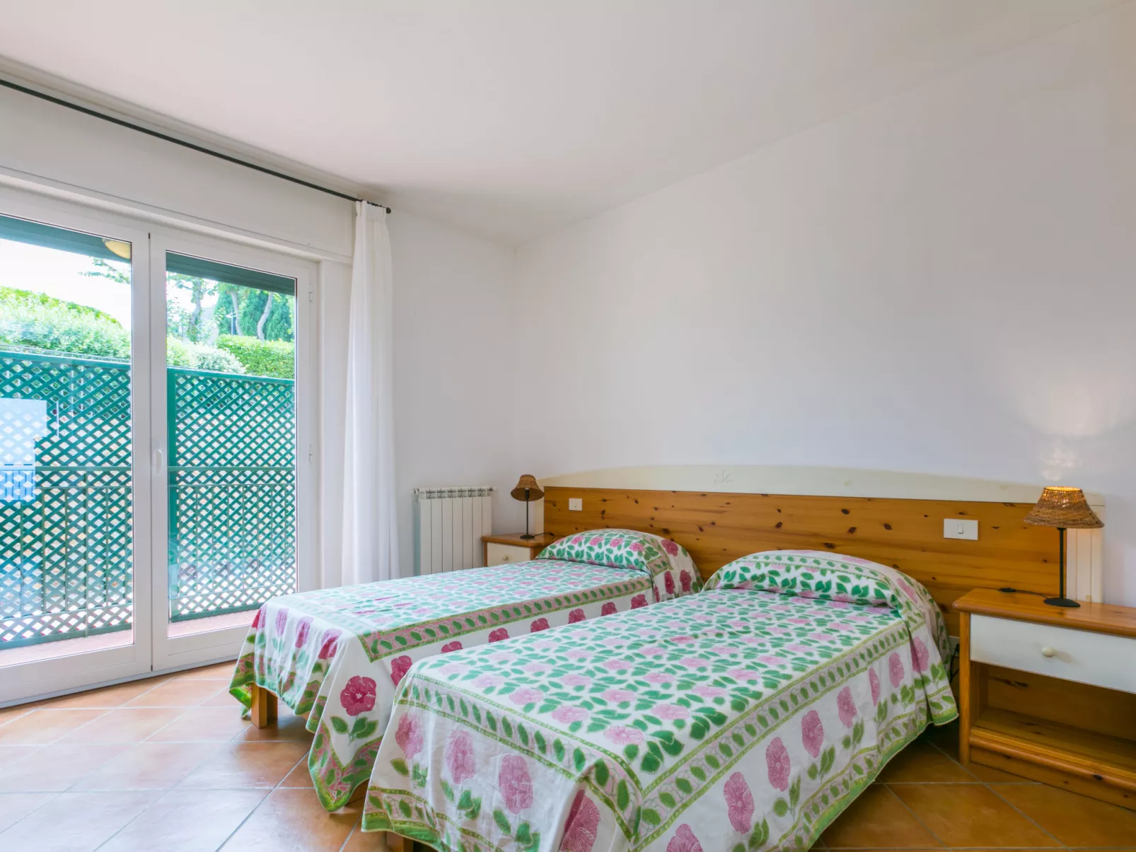 Three-room apartment-Inside