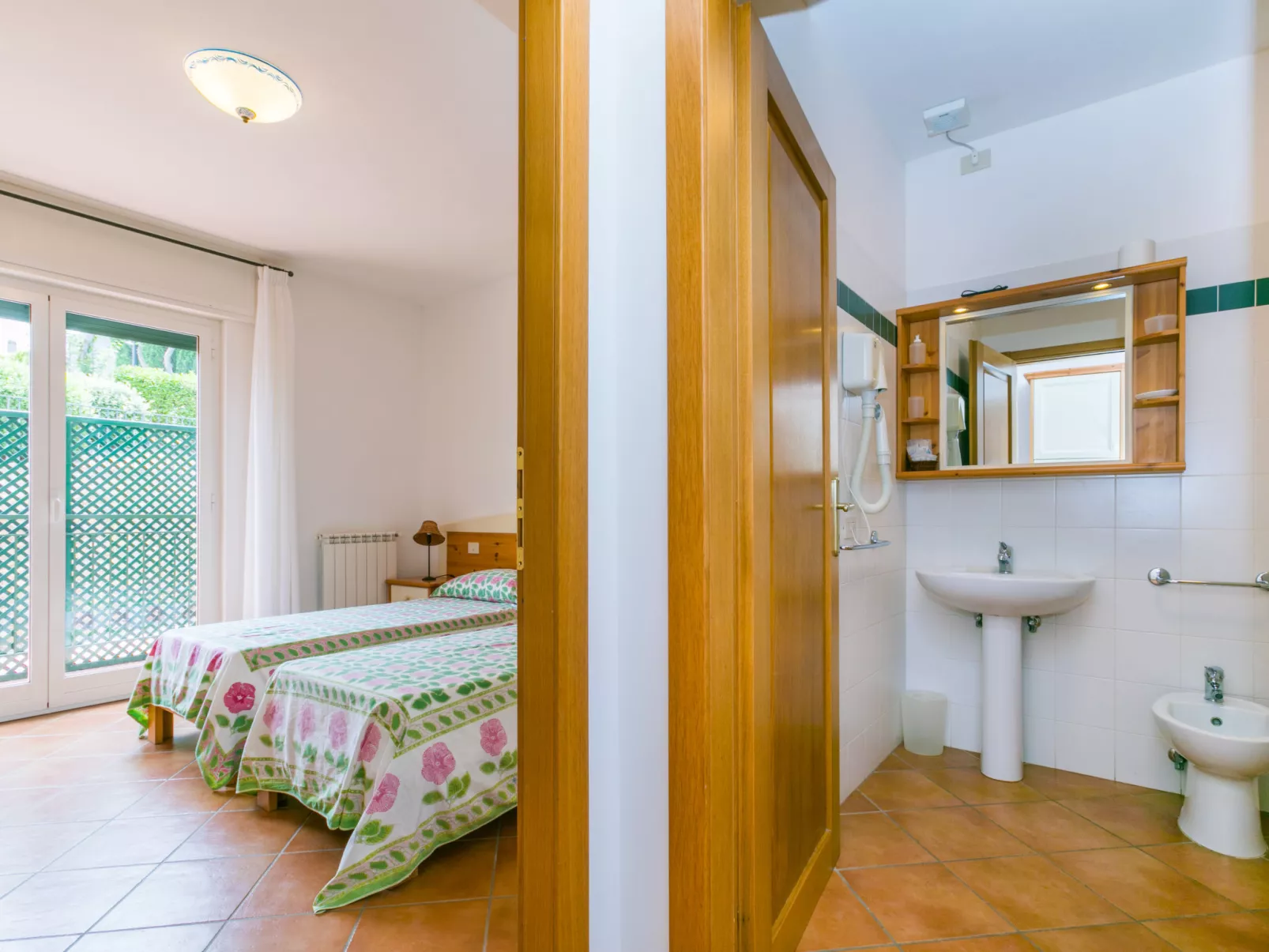Three-room apartment-Inside