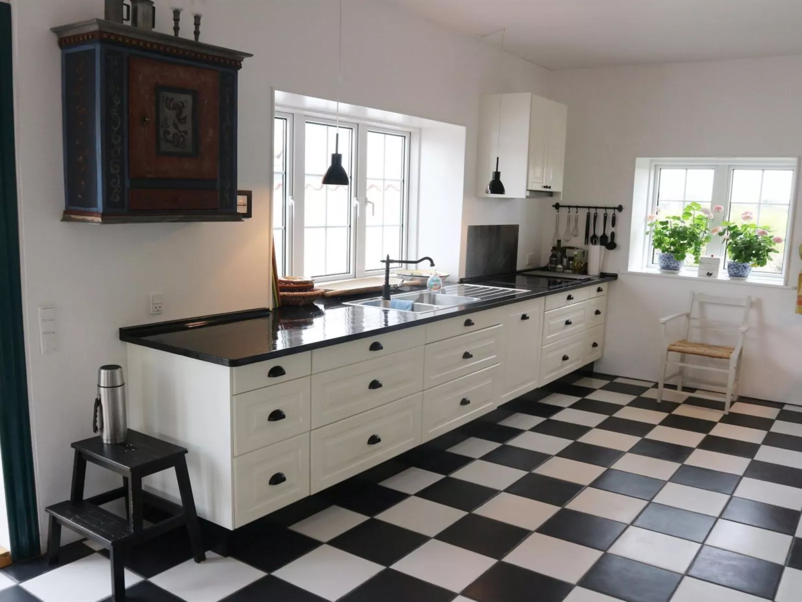 "Fridoline" - 150m from the sea-Inside