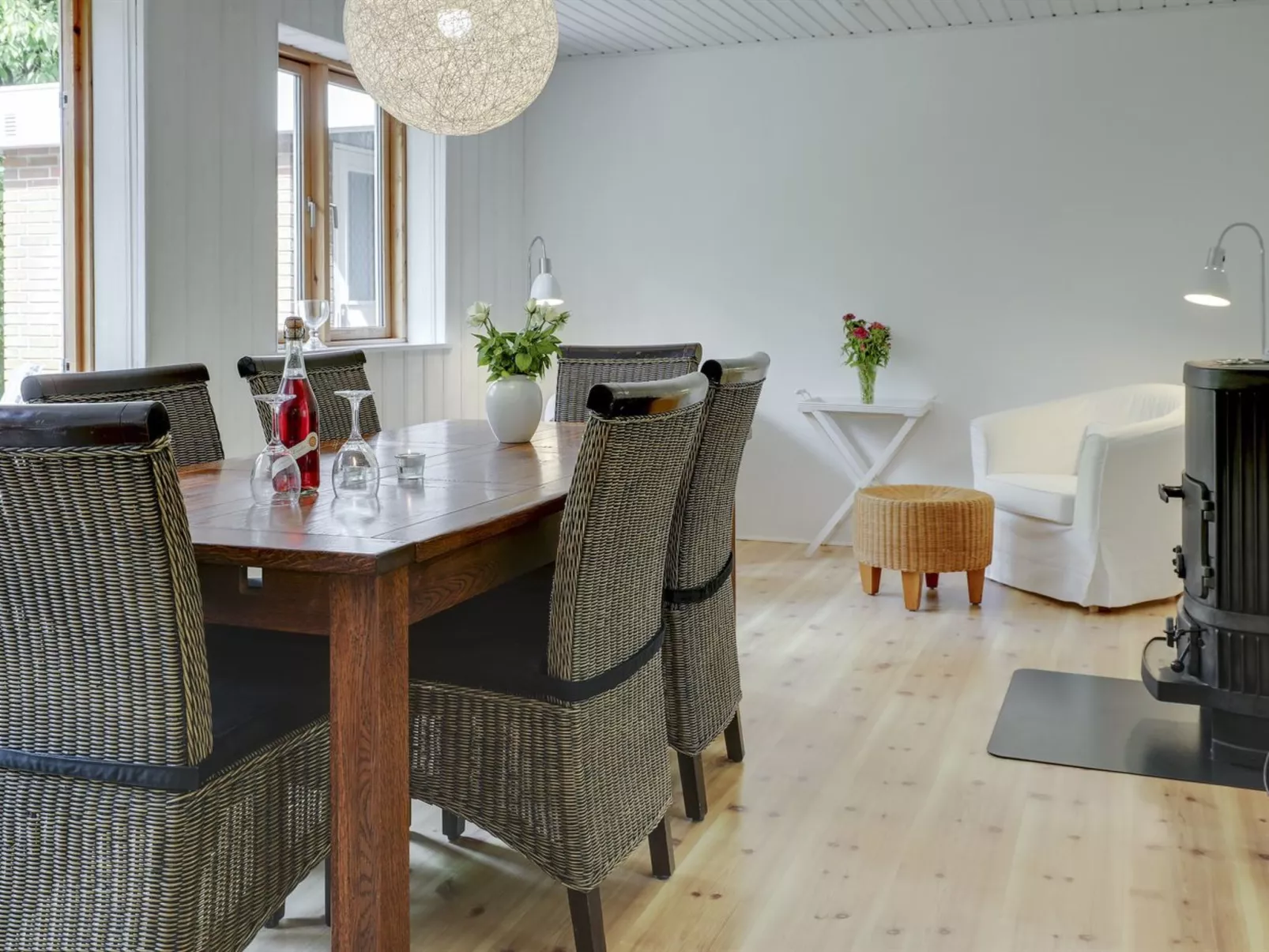 "Friis" - 200m from the sea-Inside