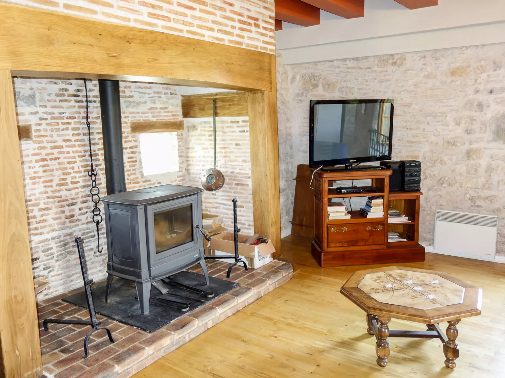 Maison Bonneval-Inside