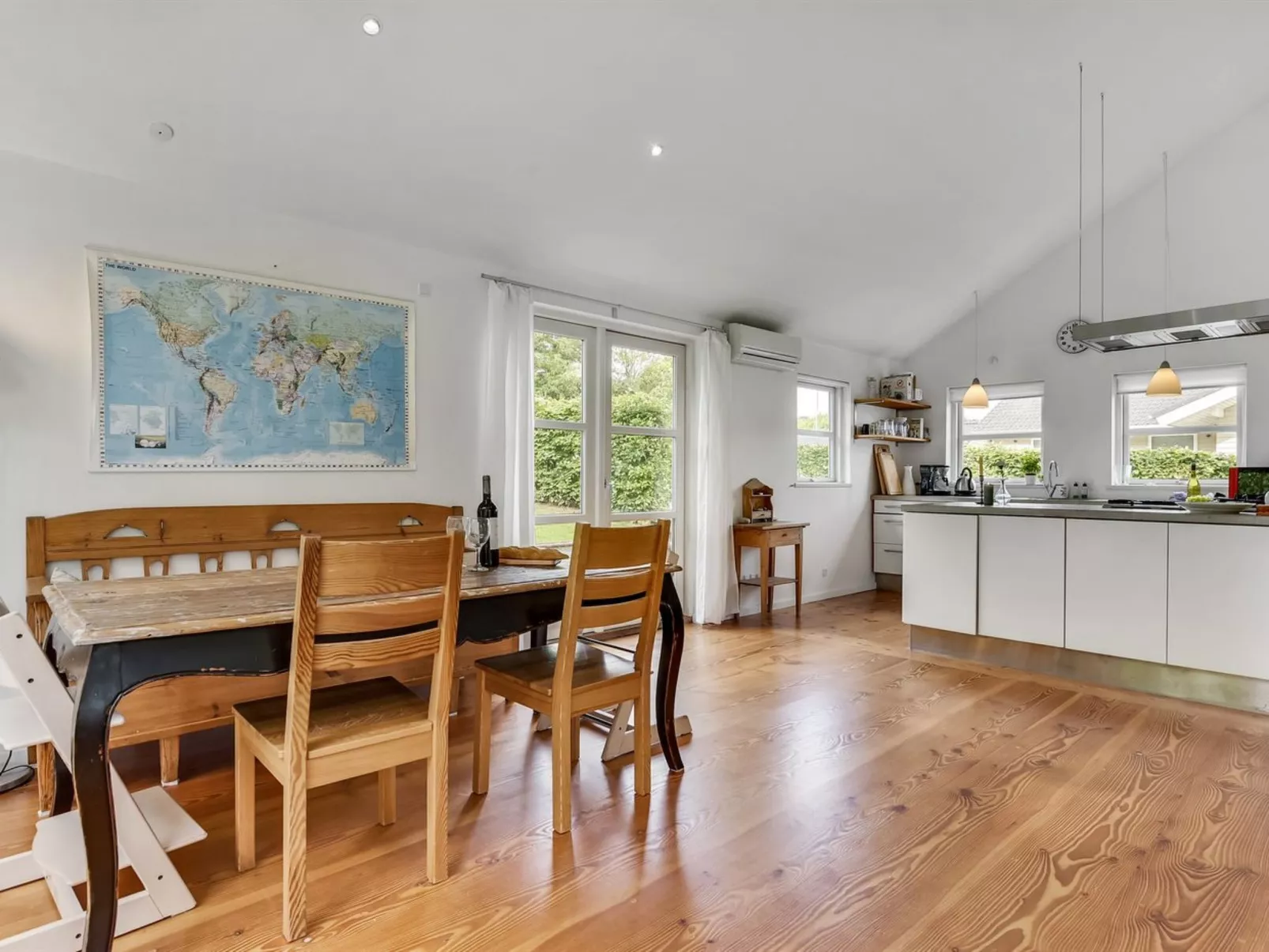 "Bjerund" - 250m from the sea-Inside