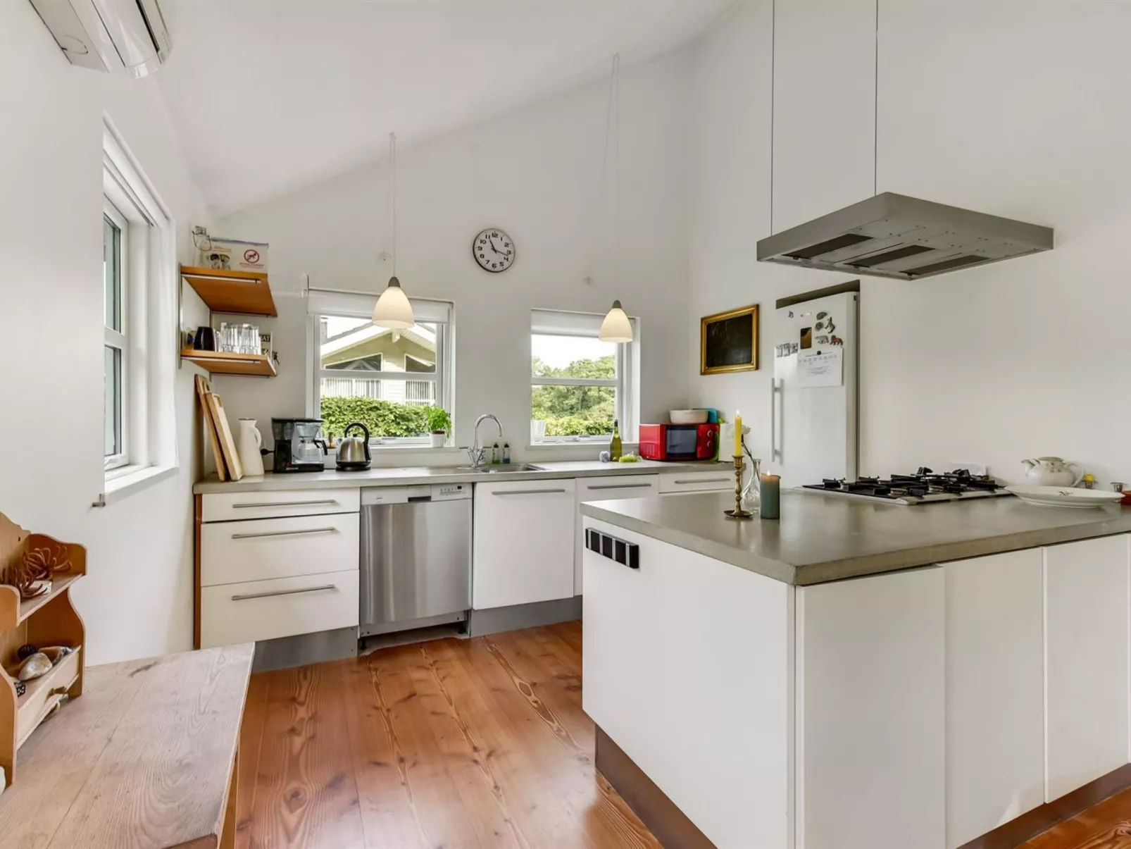 "Bjerund" - 250m from the sea-Inside