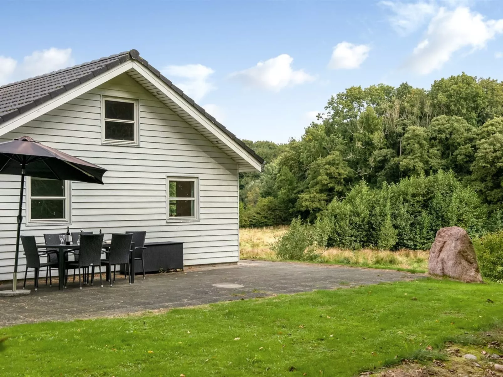 "Bjerund" - 250m from the sea-Outside