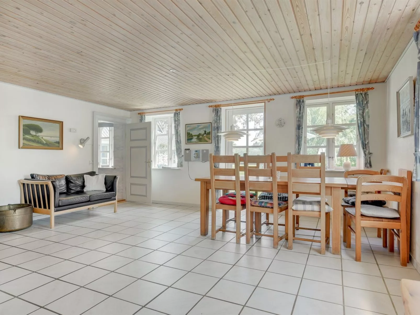 "Ilja" - 400m from the sea-Inside