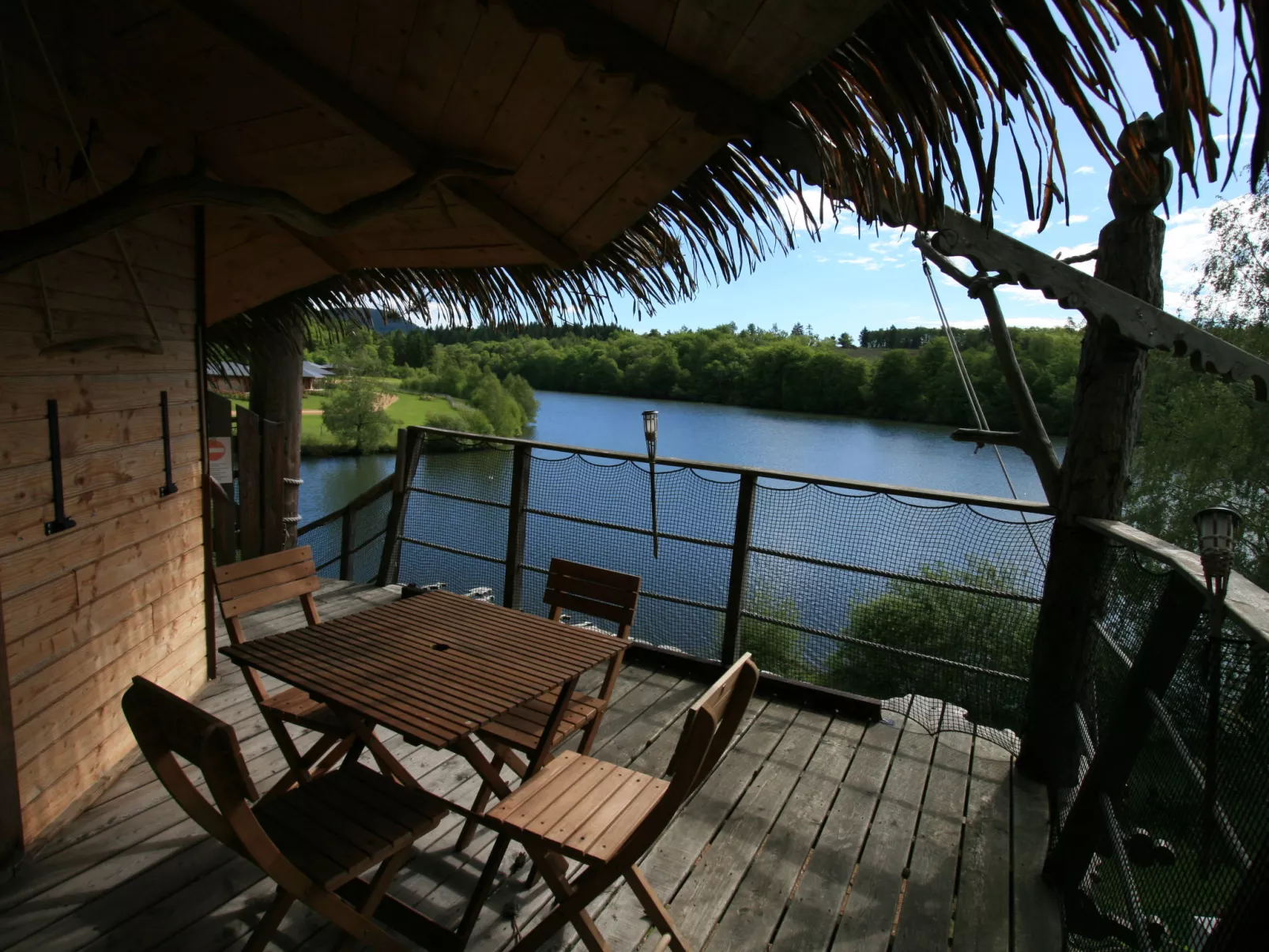 Domaine des Monédières - Chalet Lac 4-6-Draußen