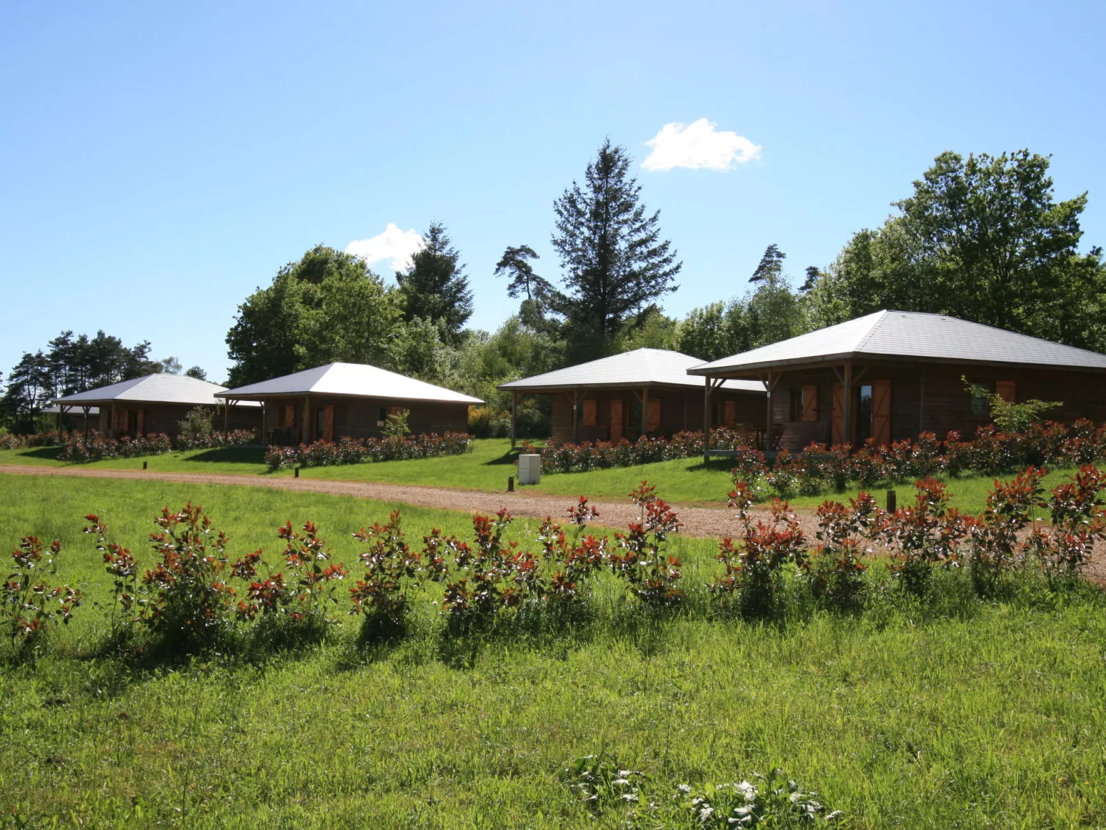 Domaine des Monédières - Chalet Lac 4-6-Draußen