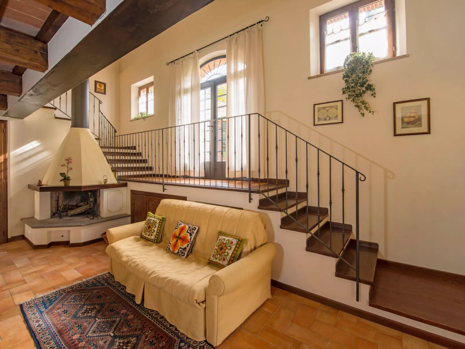 Casa Graziani-Inside