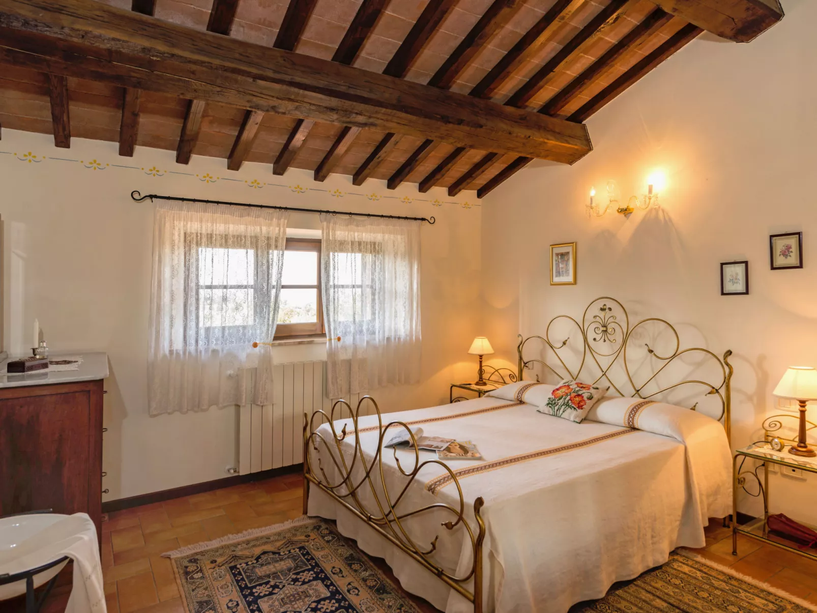 Casa Graziani-Inside