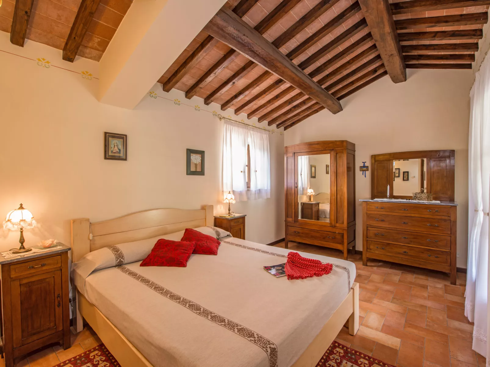Casa Graziani-Inside