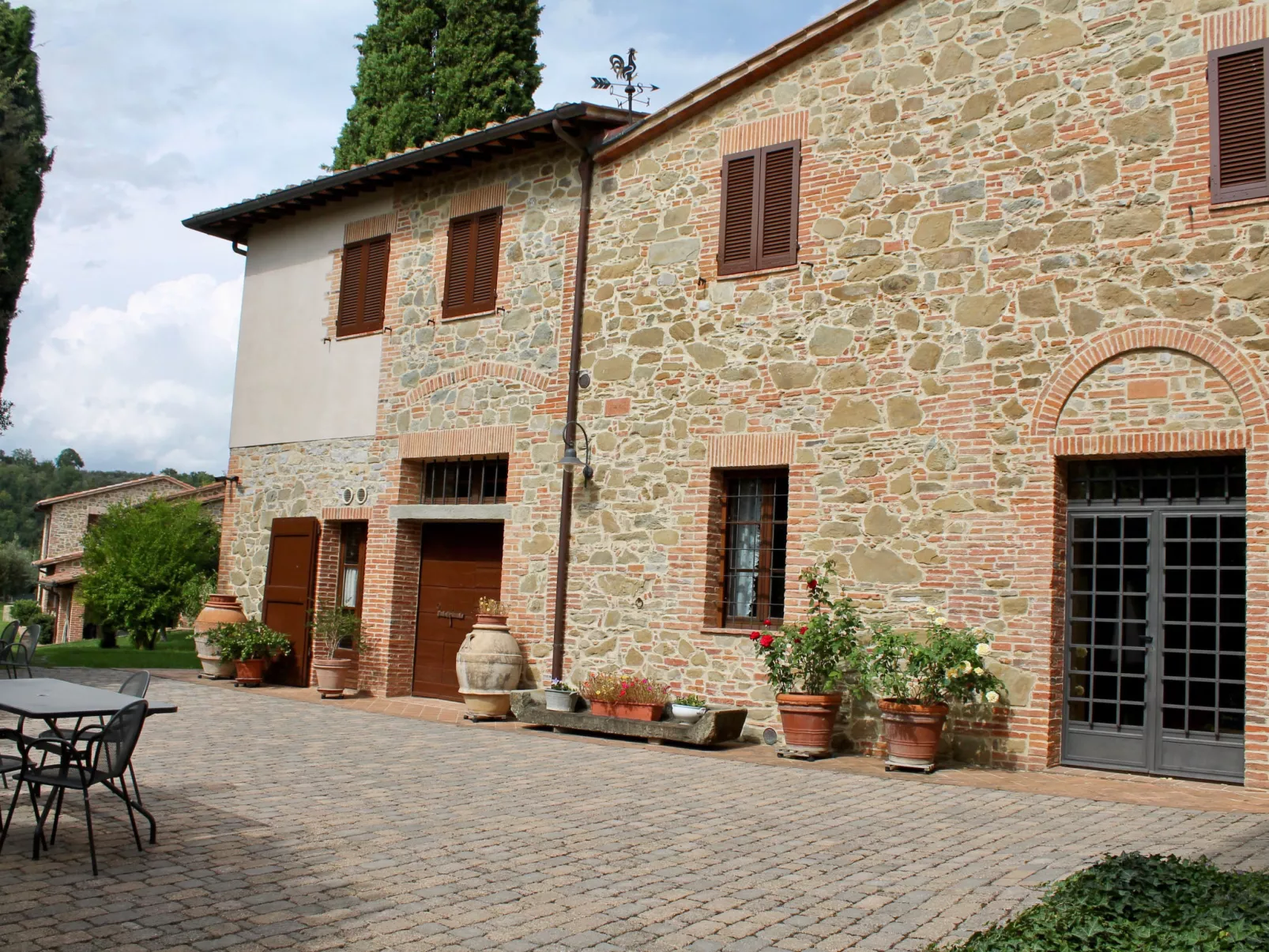 Casa Graziani-Outside
