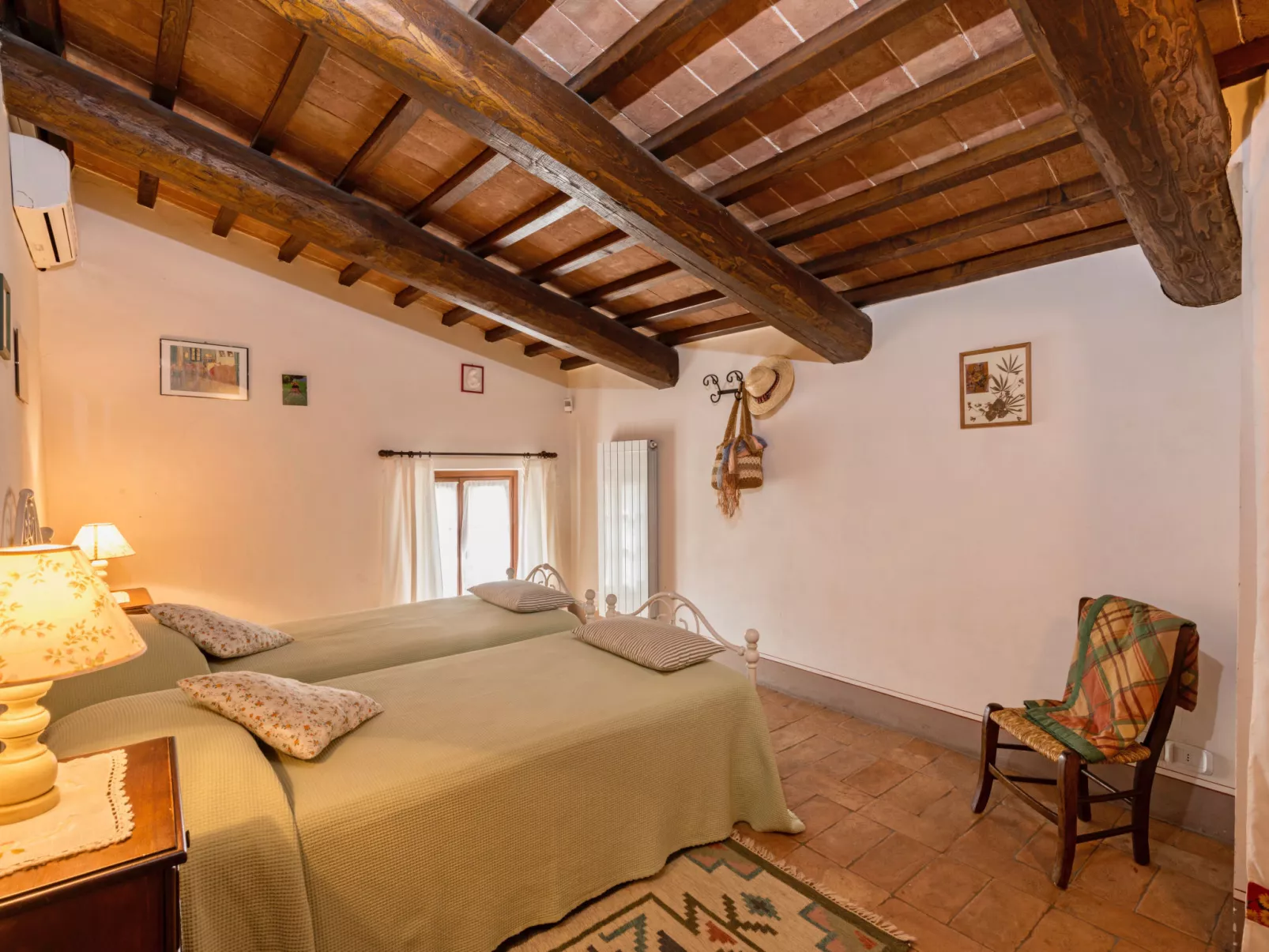 Casa Graziani-Inside