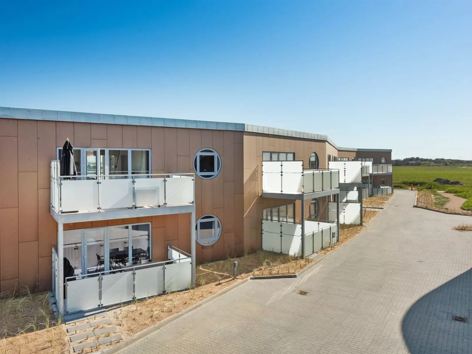 "Aiana" - 250m from the sea-Draußen